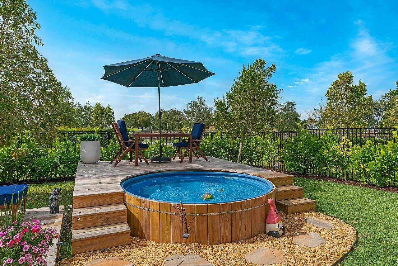 The Acreage, FL 33470,19566 Weathervane WAY