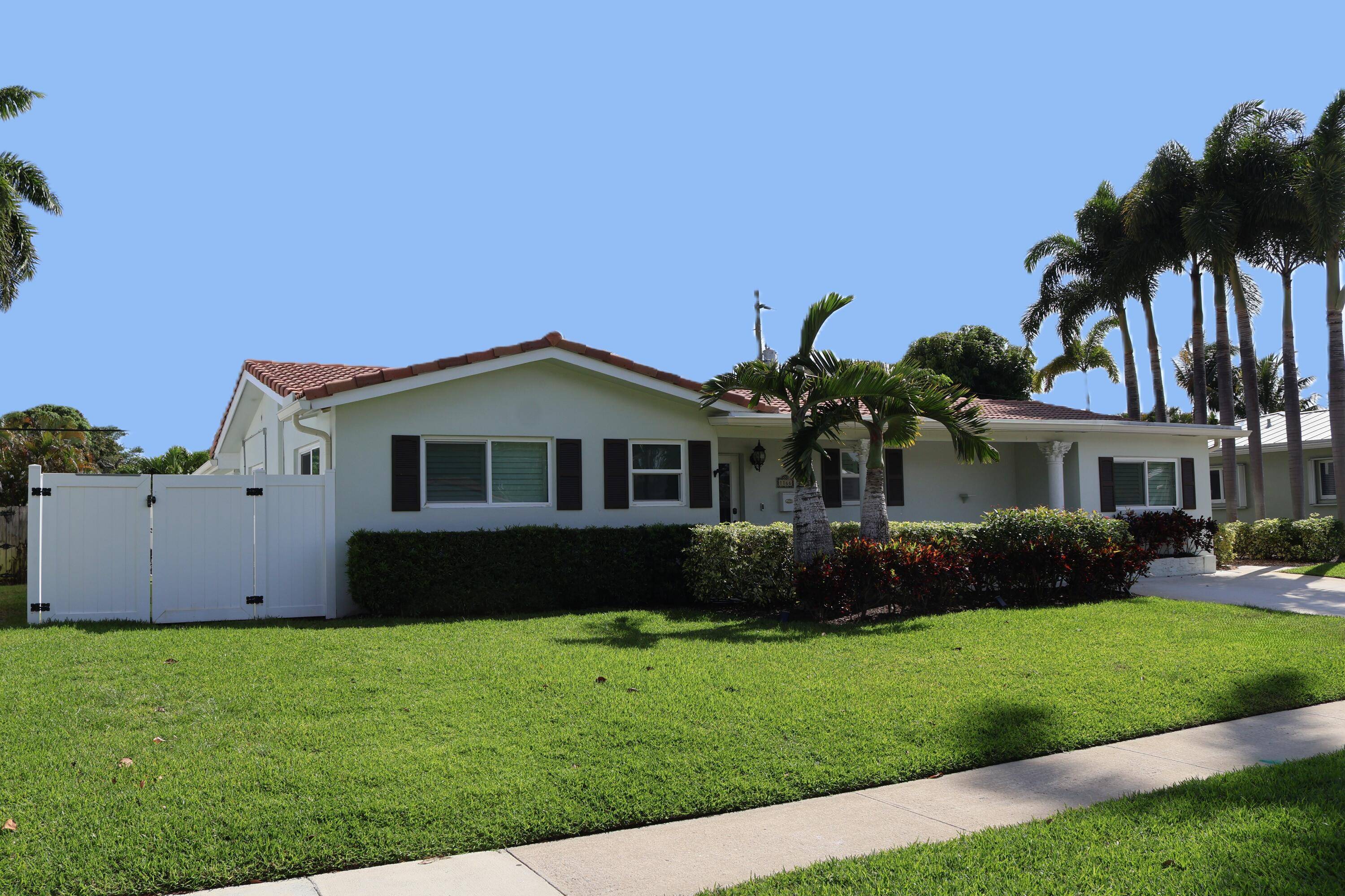 Boca Raton, FL 33486,1166 SW 3rd ST