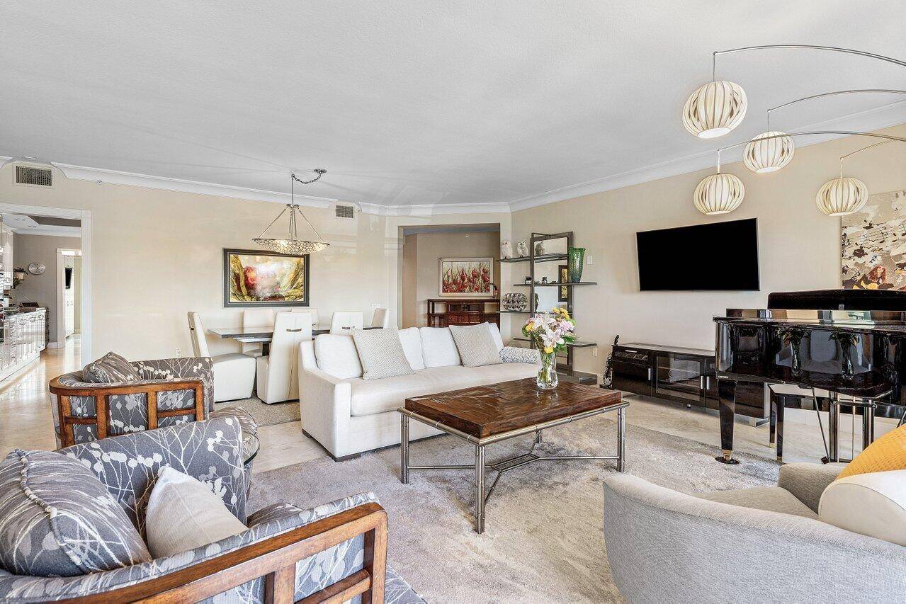 Hillsboro Beach, FL 33062,1228 Hillsboro Mile 202