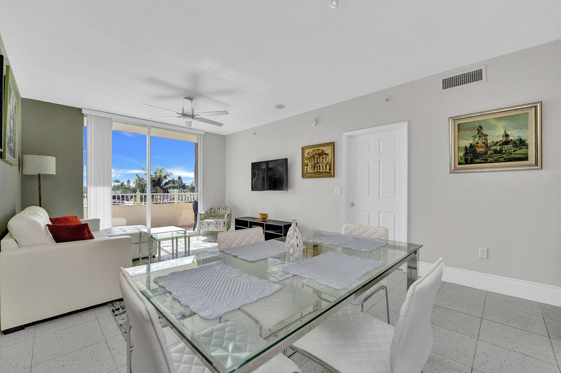 Boynton Beach, FL 33435,100 NE 6th 203 ST 203