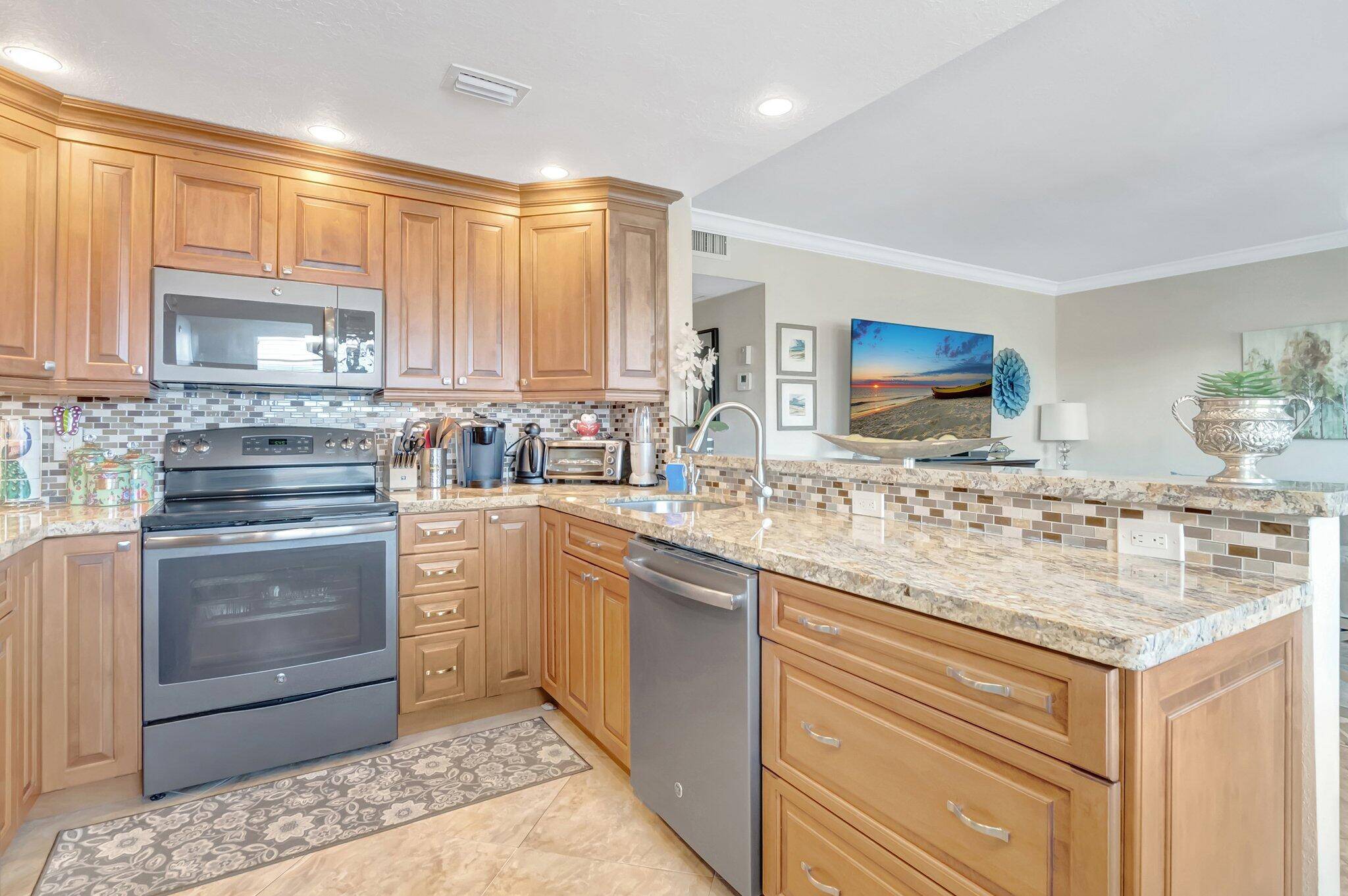 Deerfield Beach, FL 33442,453 Richmond F 453