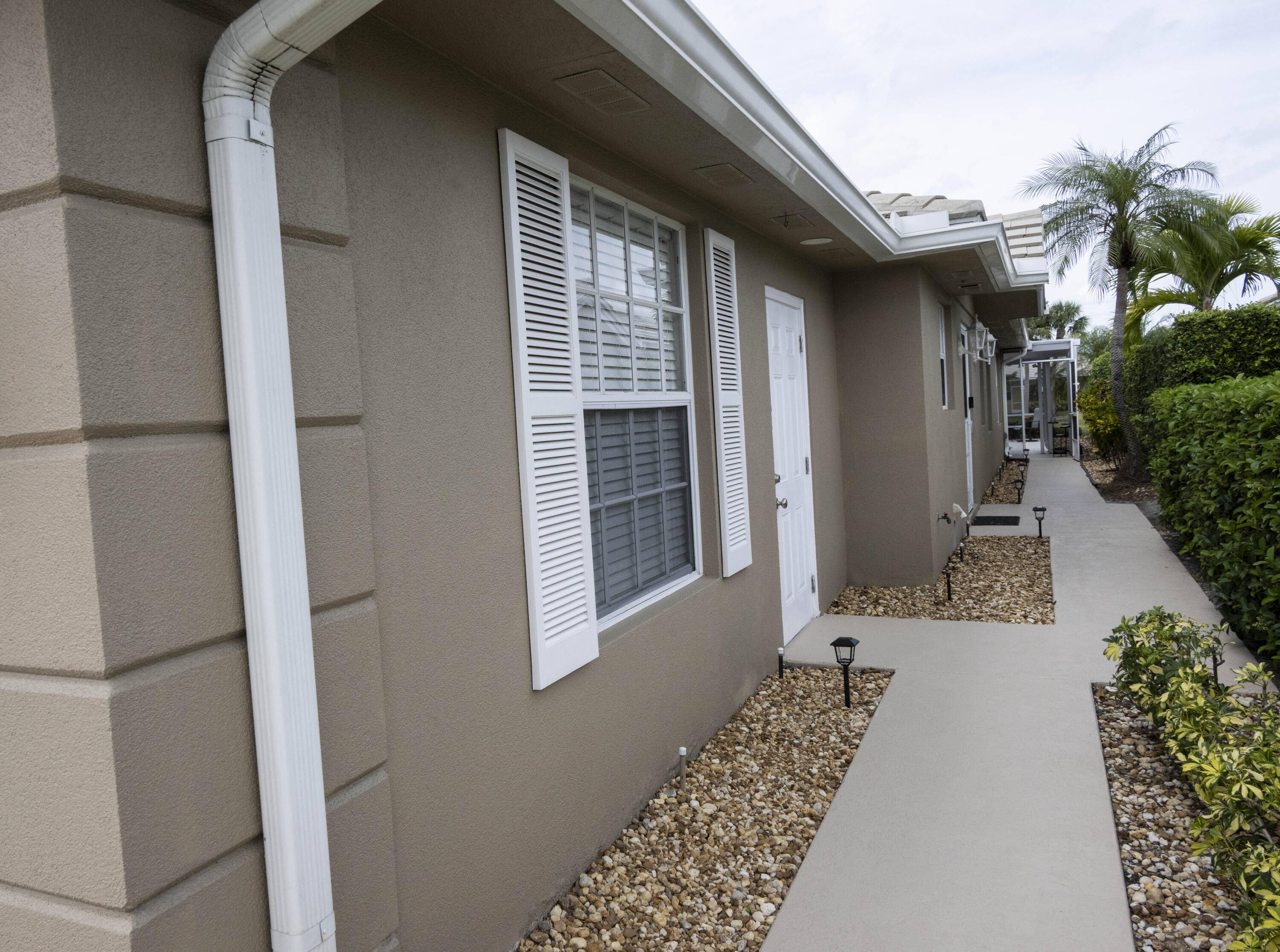 Port Saint Lucie, FL 34986,1531 NW Amherst DR B