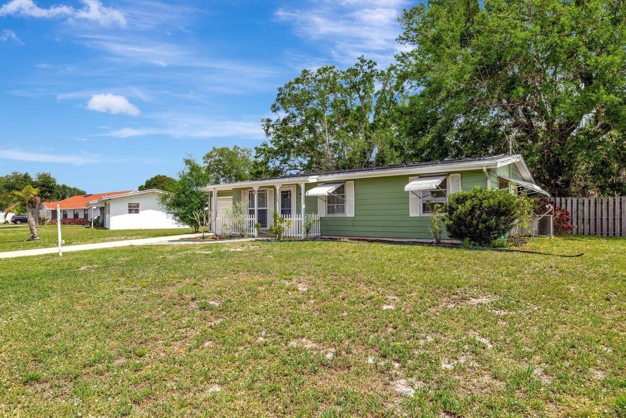 Port Saint Lucie, FL 34983,775 Sandia AVE