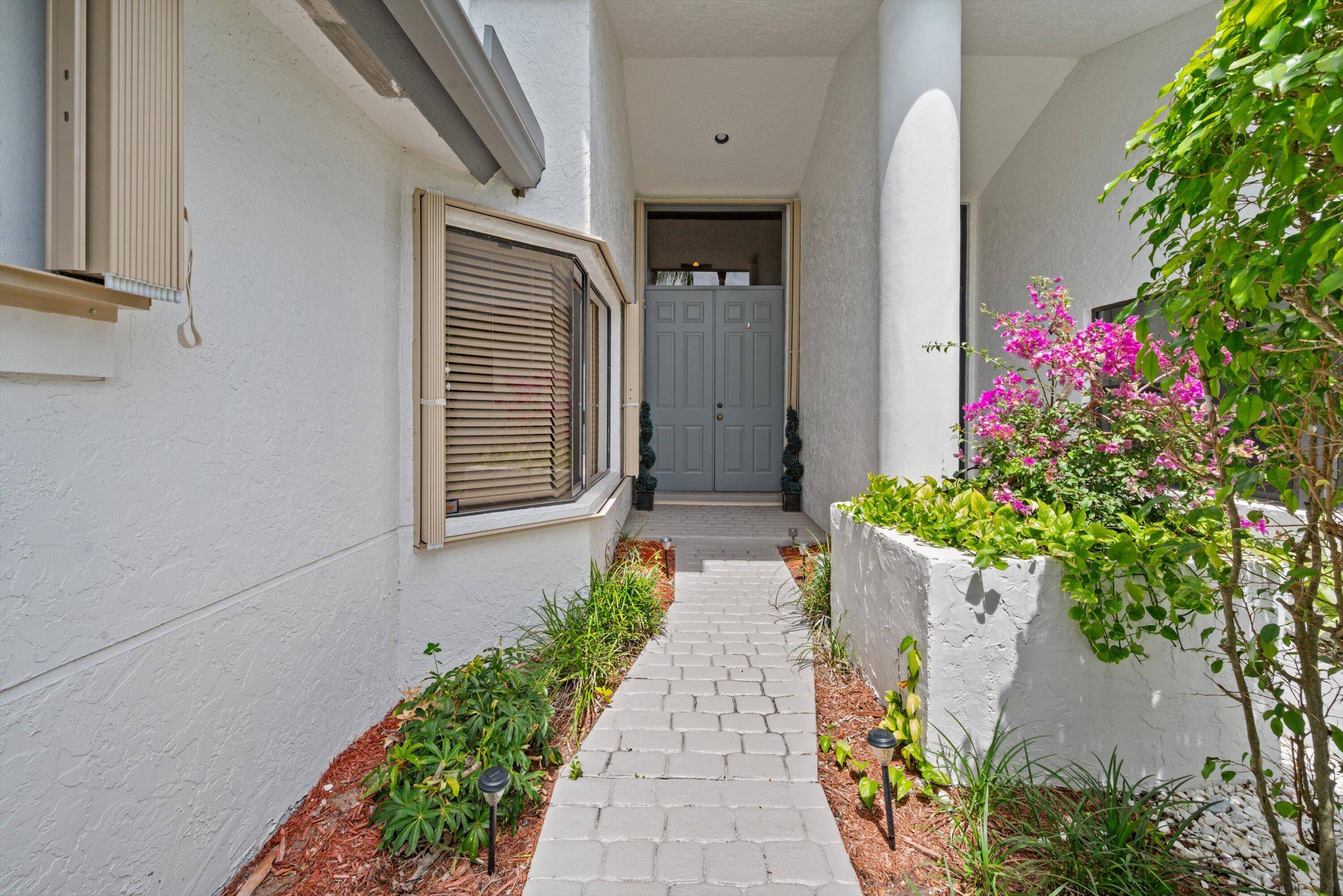 West Palm Beach, FL 33411,1121 Sand Drift WAY B