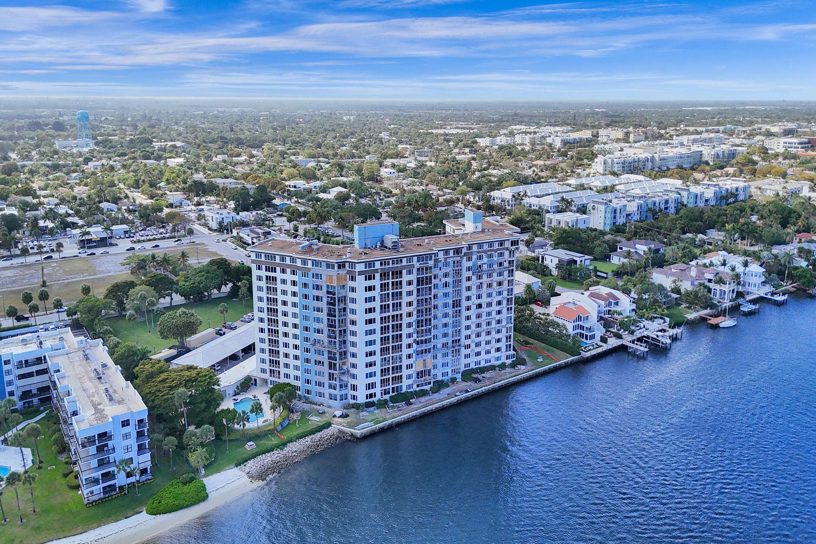 Delray Beach, FL 33483,555 SE 6th AVE 4a