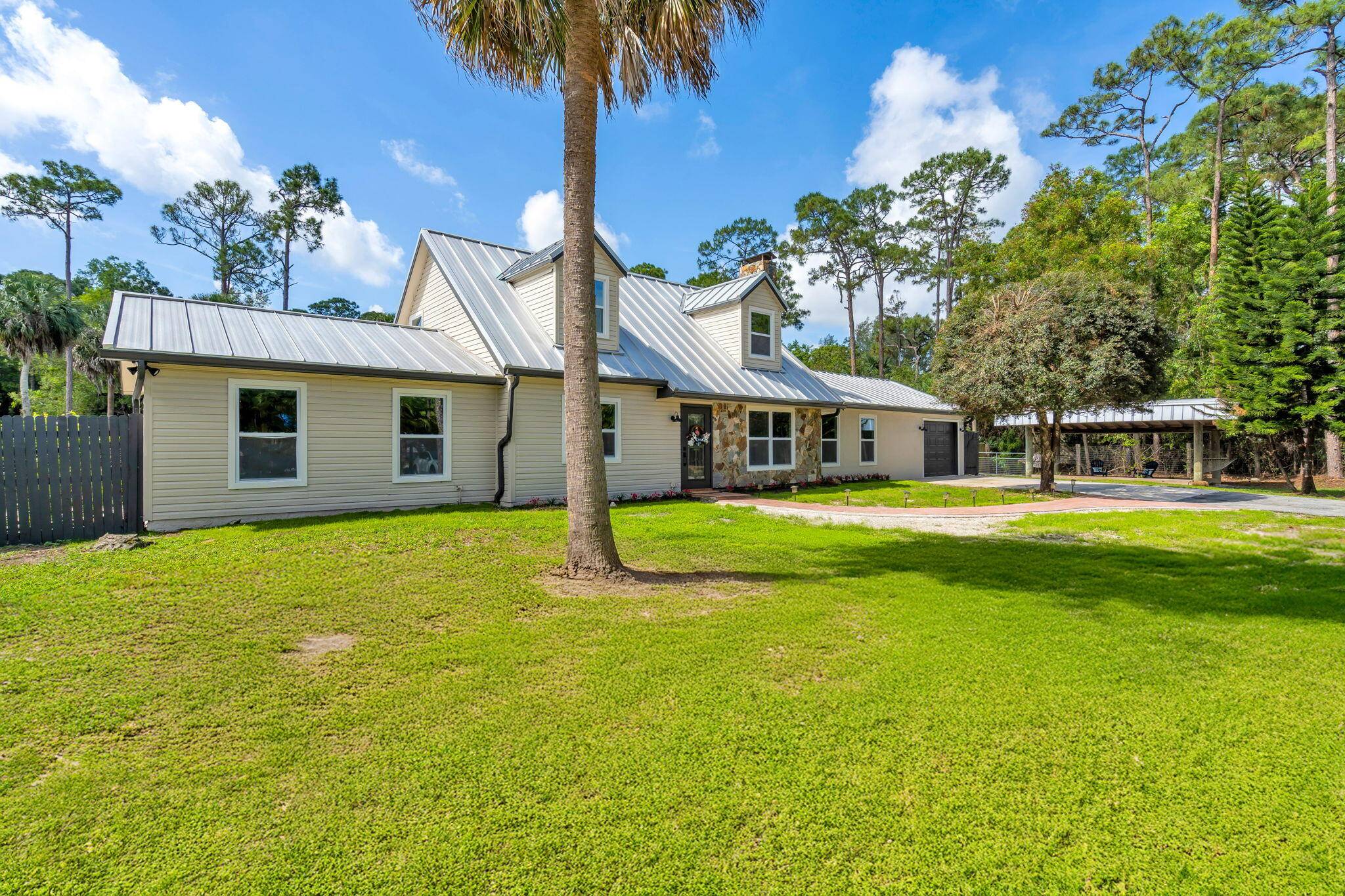West Palm Beach, FL 33411,11614 N 41st CT