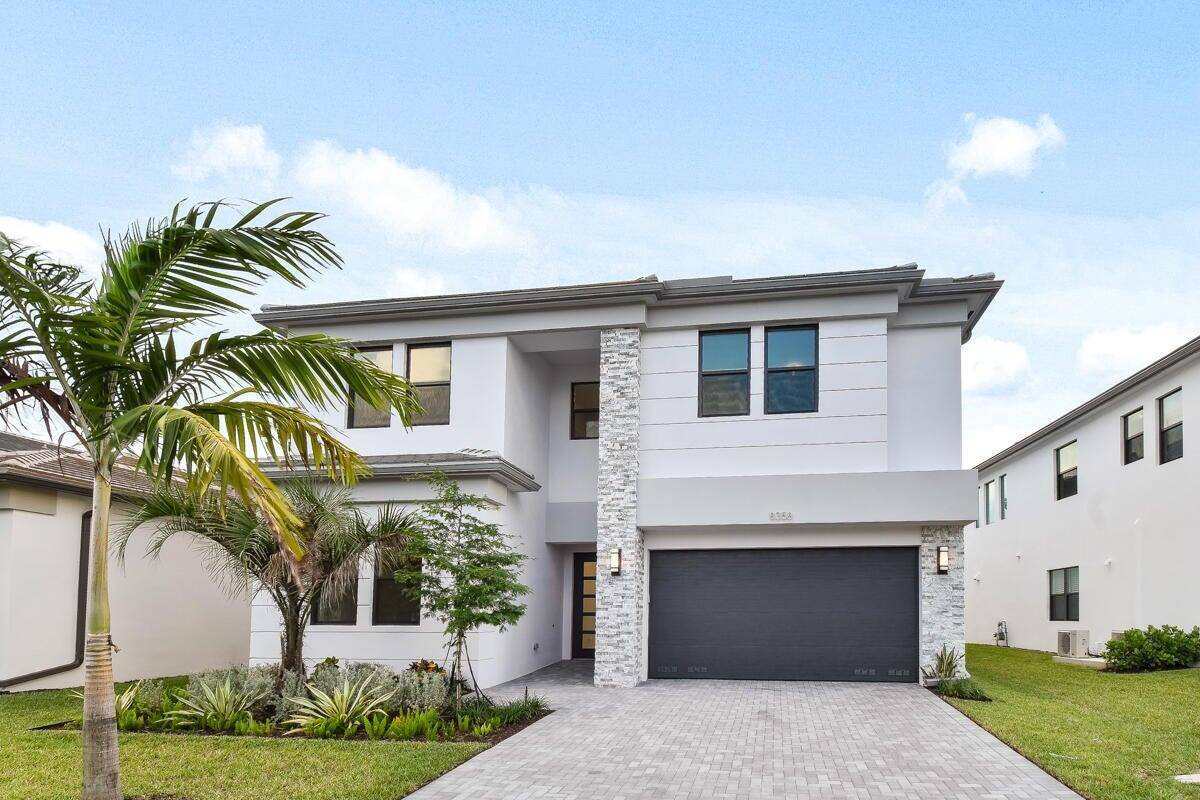 Boca Raton, FL 33434,8311 Essex Country Club DR