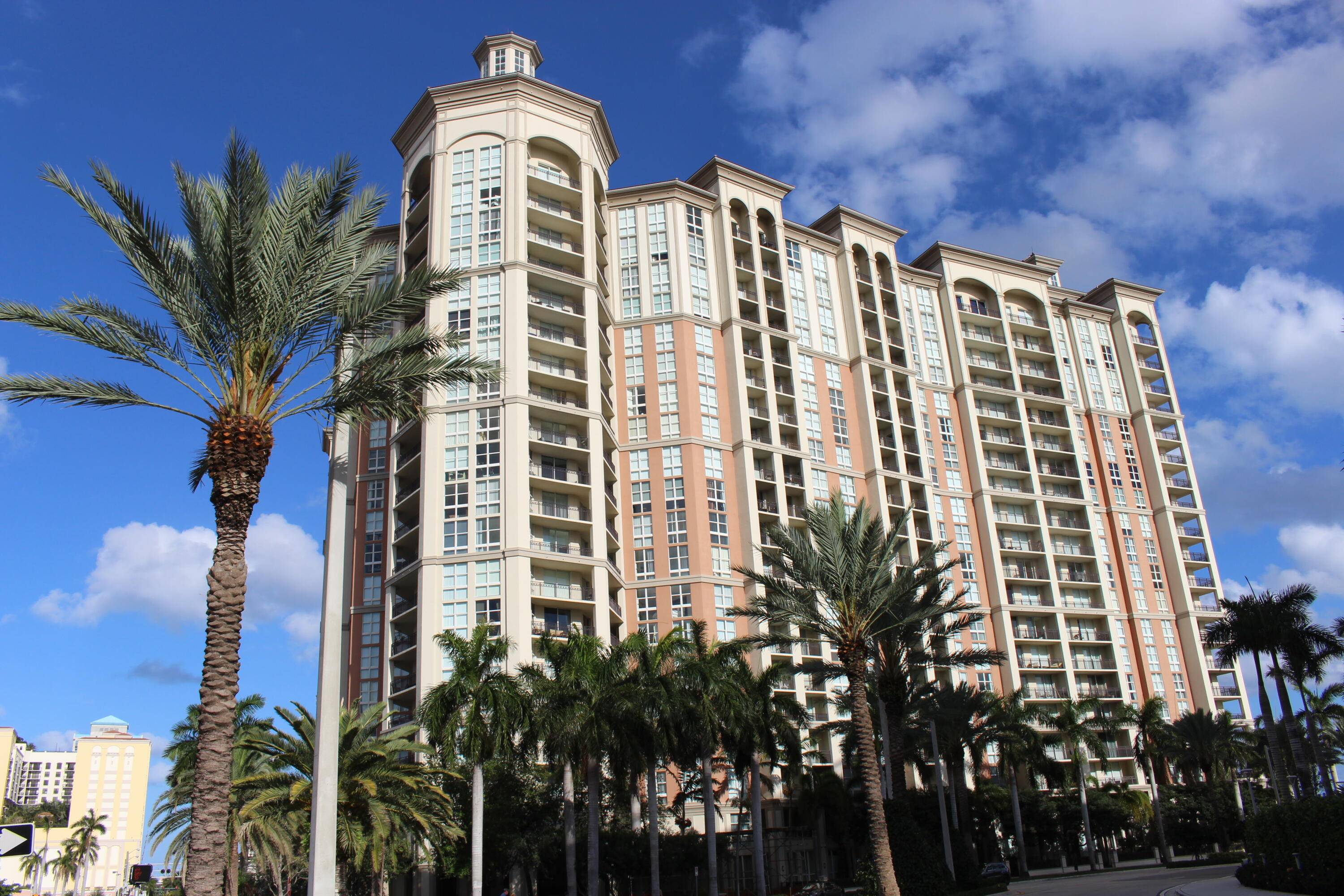 West Palm Beach, FL 33401,550 Okeechobee BLVD 226