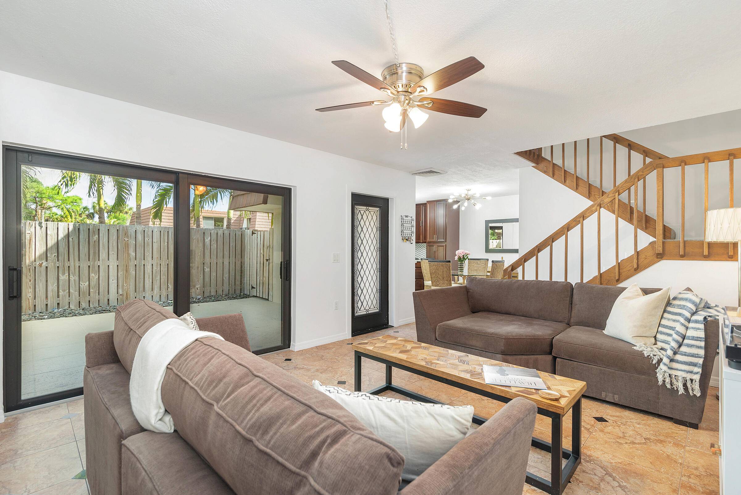 Palm Beach Gardens, FL 33418,1403 14th LN
