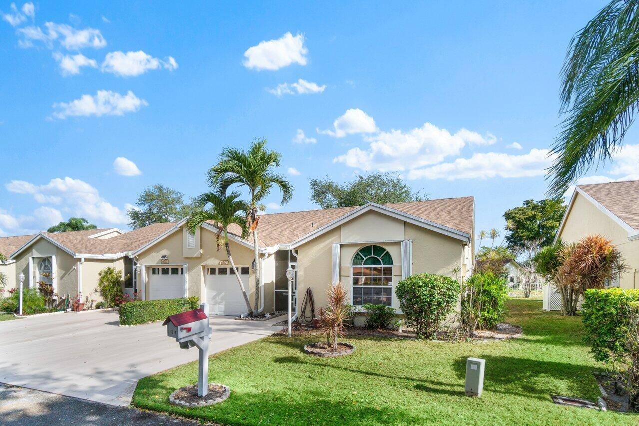 Greenacres, FL 33463,6217 Pond Tree CT