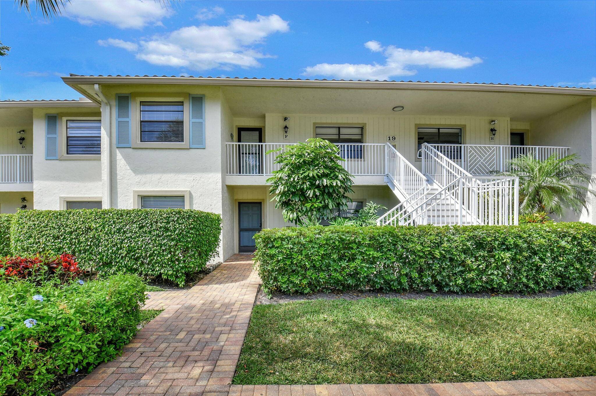 Boynton Beach, FL 33436,19 Westgate LN F
