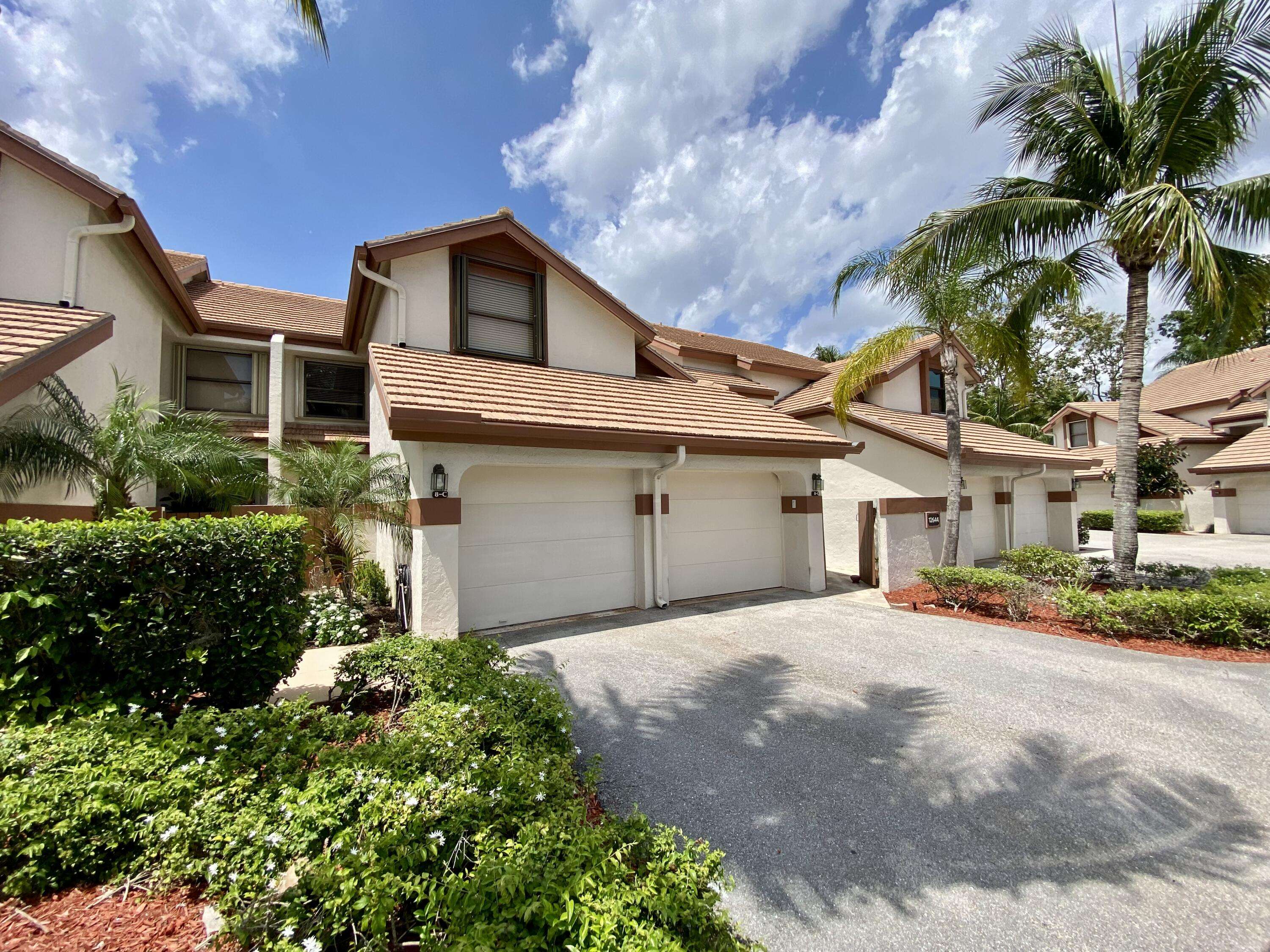 Wellington, FL 33414,12644 Shoreline DR 8c