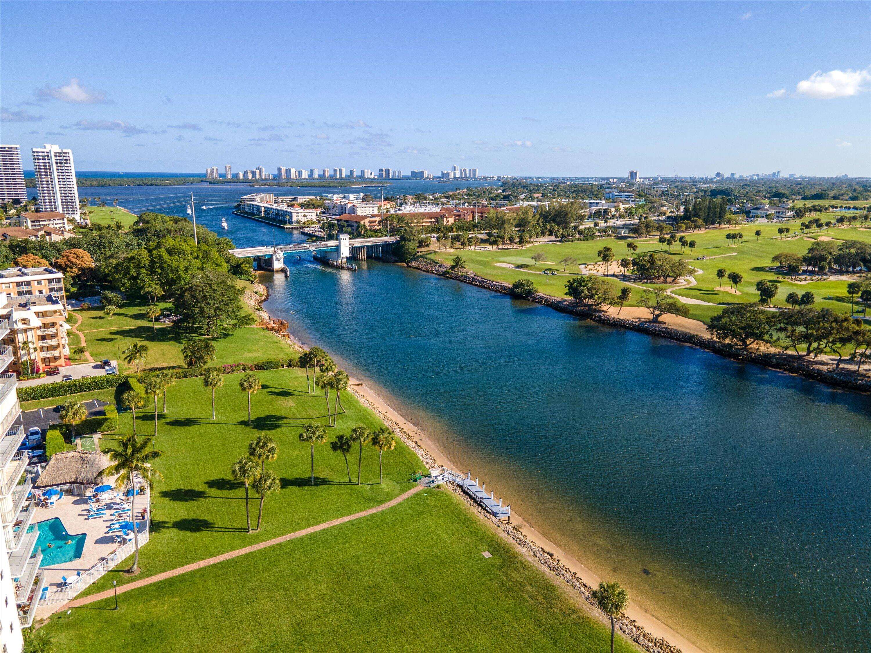 North Palm Beach, FL 33408,336 Golfview RD 916