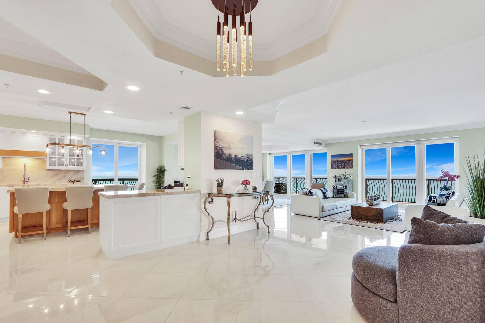 Singer Island, FL 33404,5150 N Ocean DR 1201