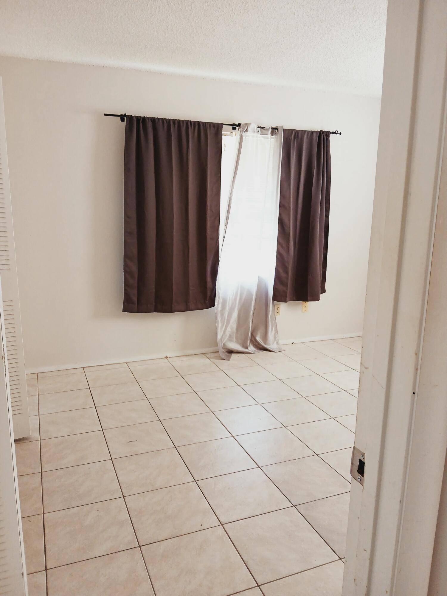 Fort Pierce, FL 34982,2506 S 30th ST A