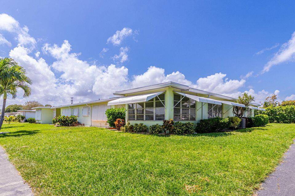 Boynton Beach, FL 33435,235 Main BLVD D