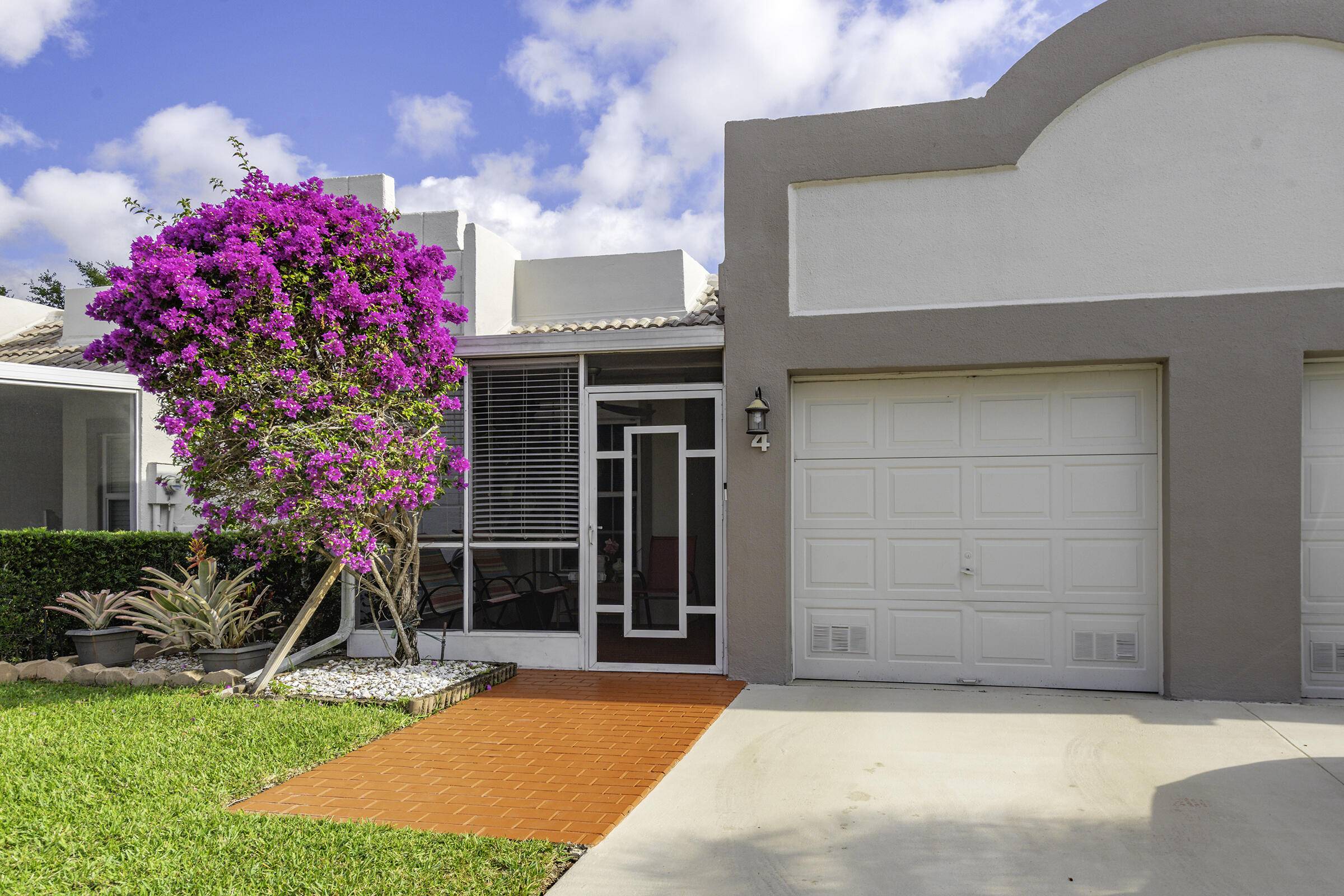 Boca Raton, FL 33486,9185 Flynn CIR 4