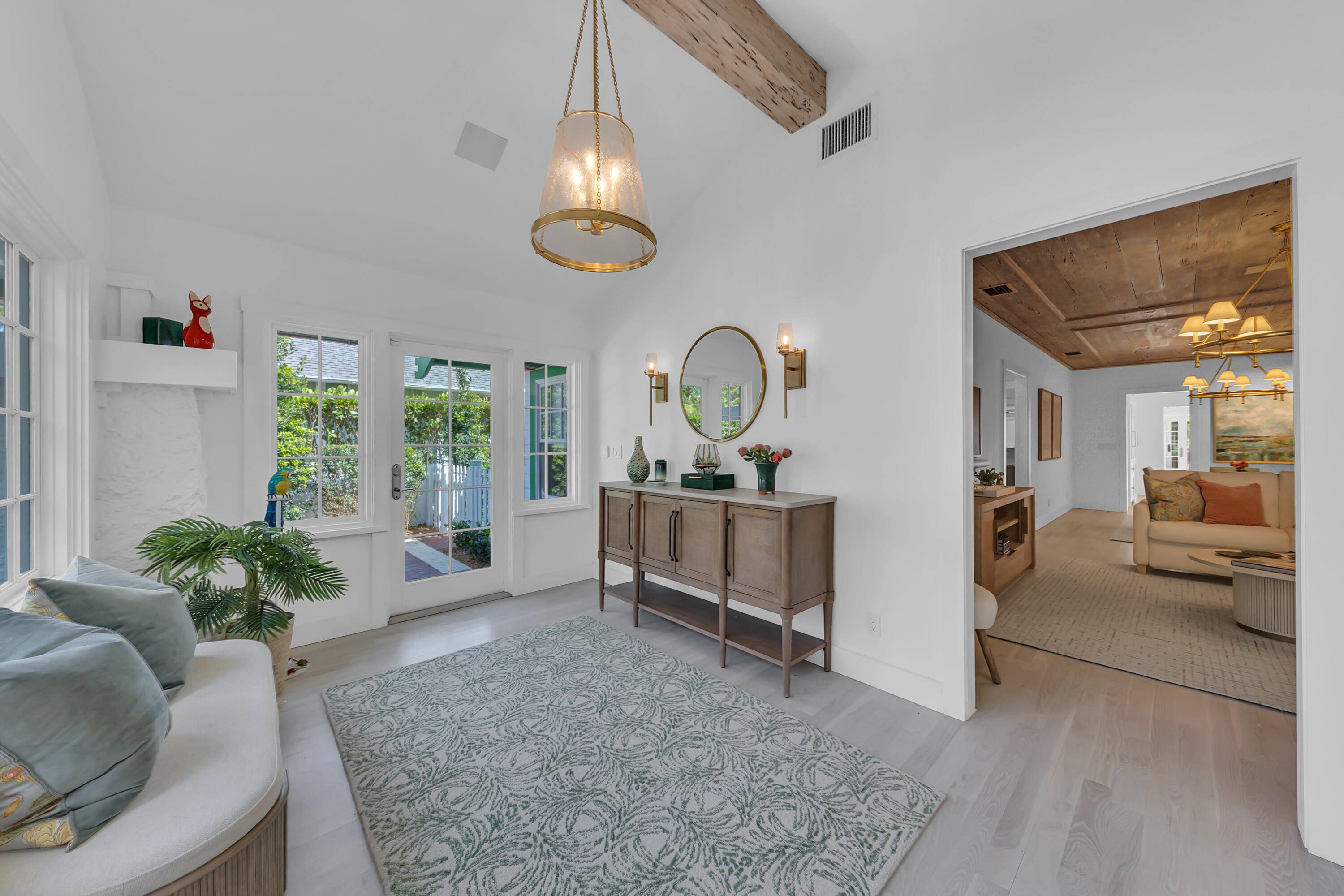 Palm Beach, FL 33480,318 Australian AVE