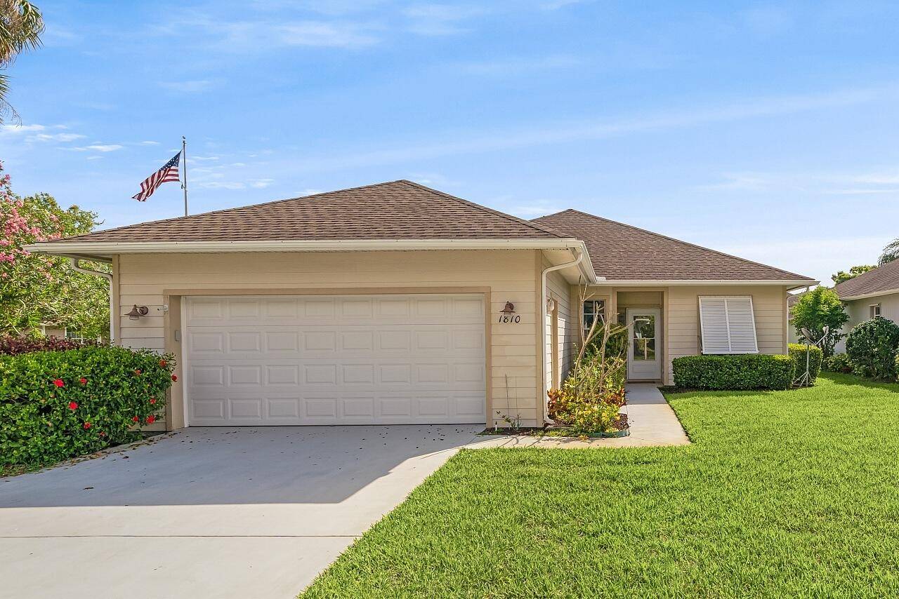 Vero Beach, FL 32962,1810 Hawthorne DR