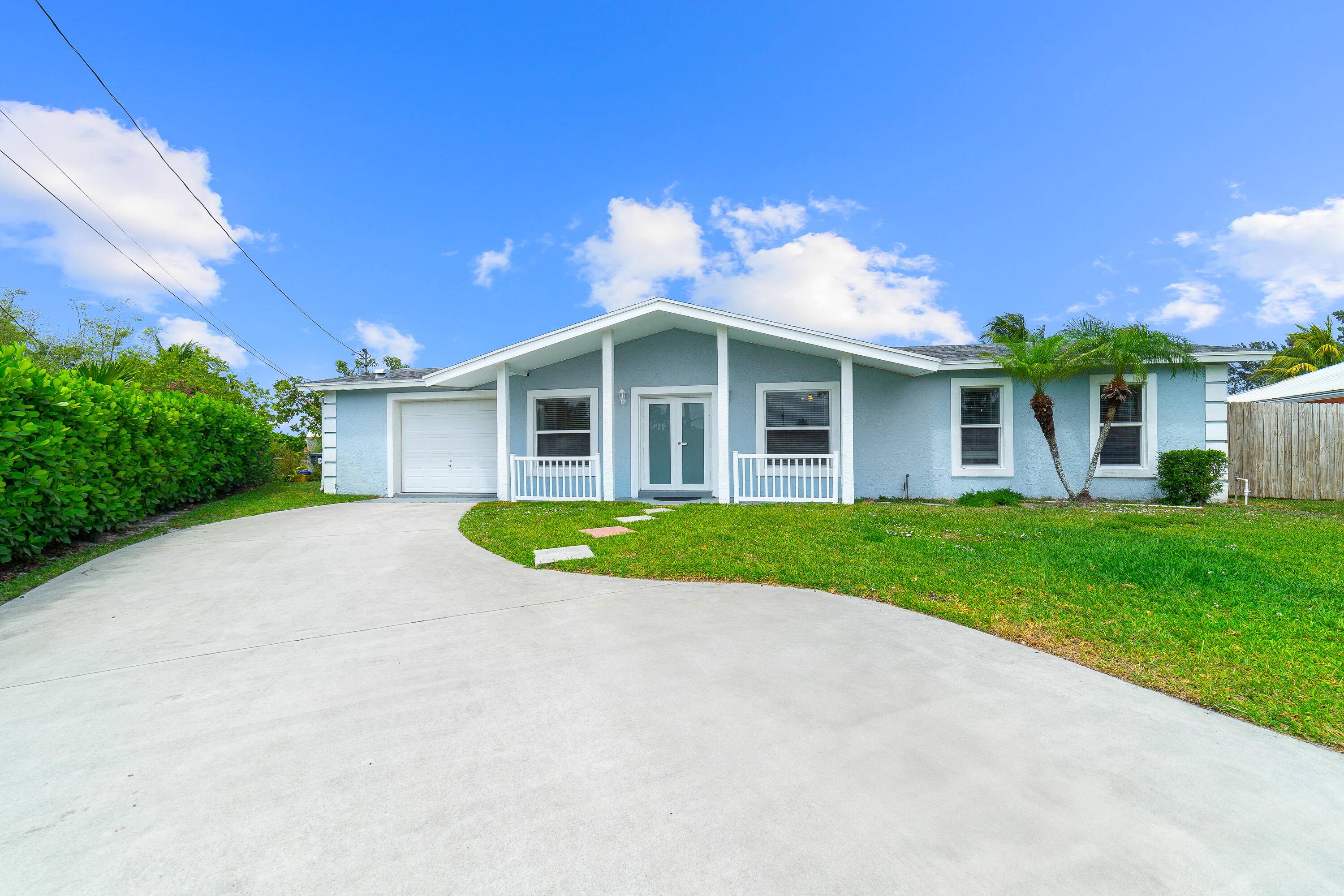 Lake Worth, FL 33462,6803 Kingston DR