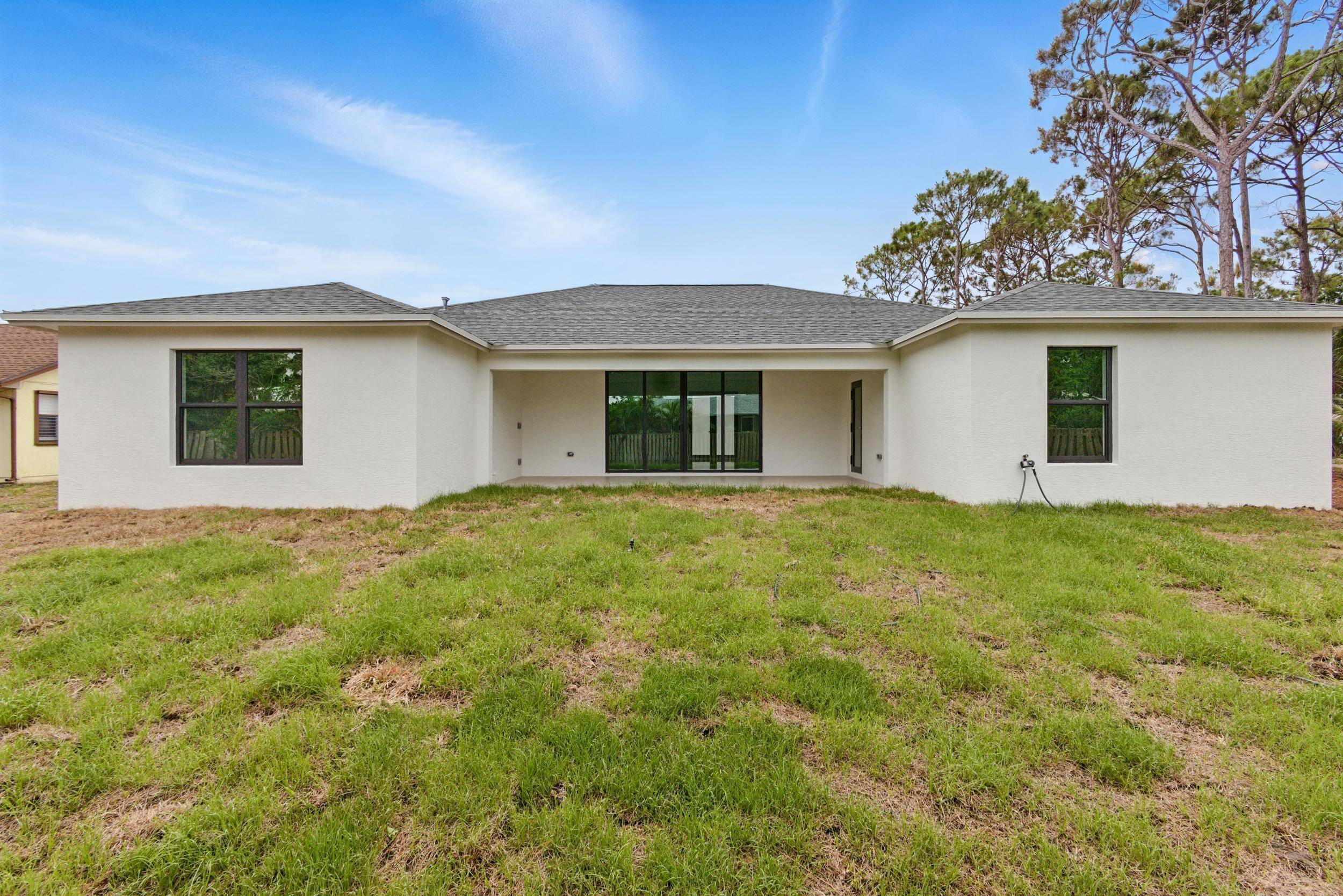 Fort Pierce, FL 34982,6002 Myrtle DR