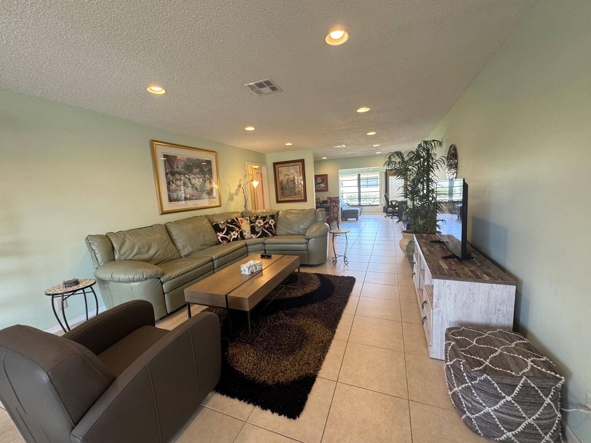 Boynton Beach, FL 33436,4941 Dovewood RD A