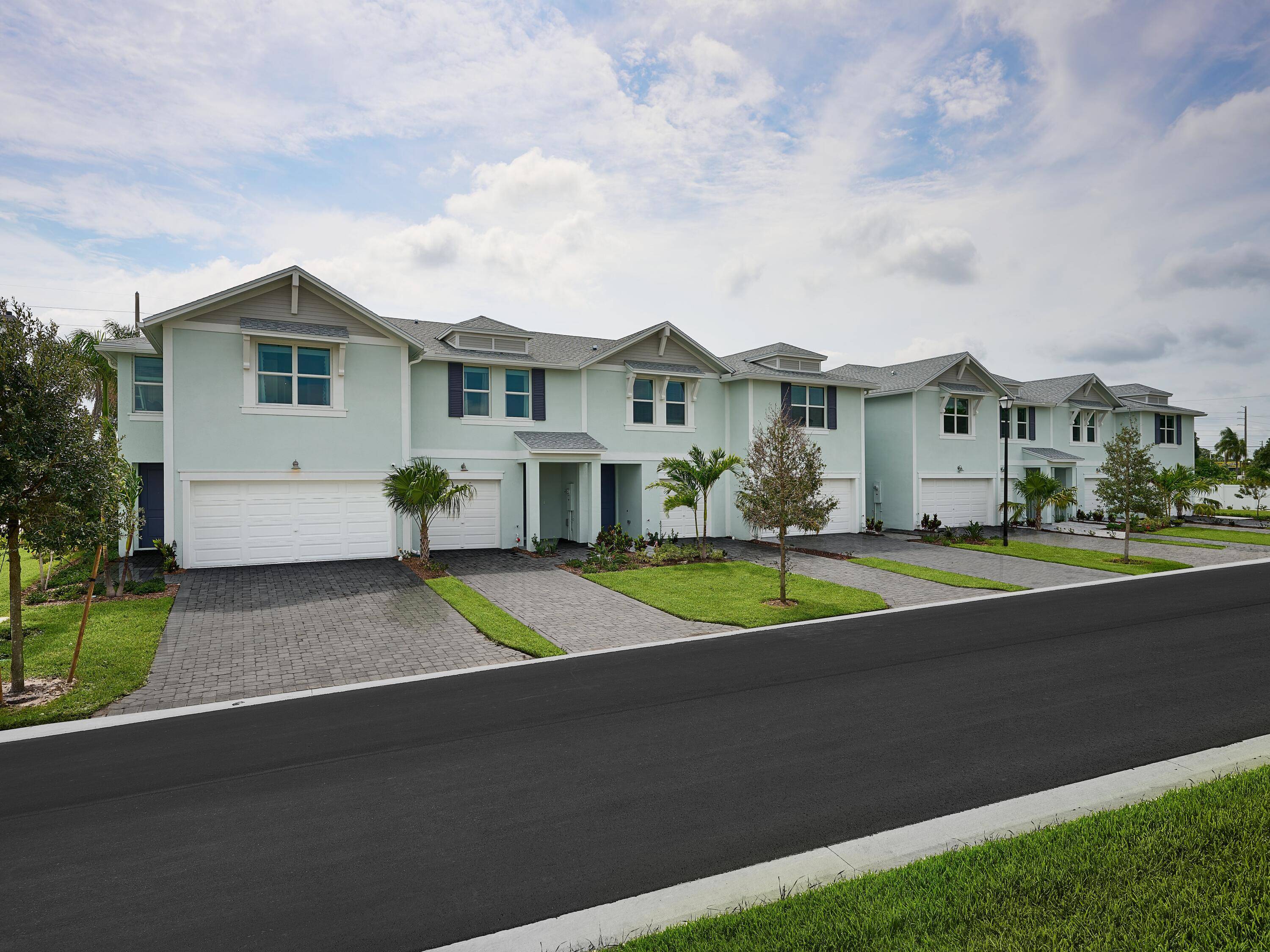 Fort Pierce, FL 34982,488 Salisbury CIR