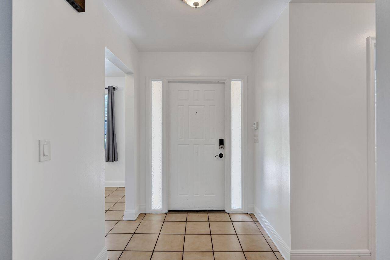 Boca Raton, FL 33433,23441 Barlake DR 1841