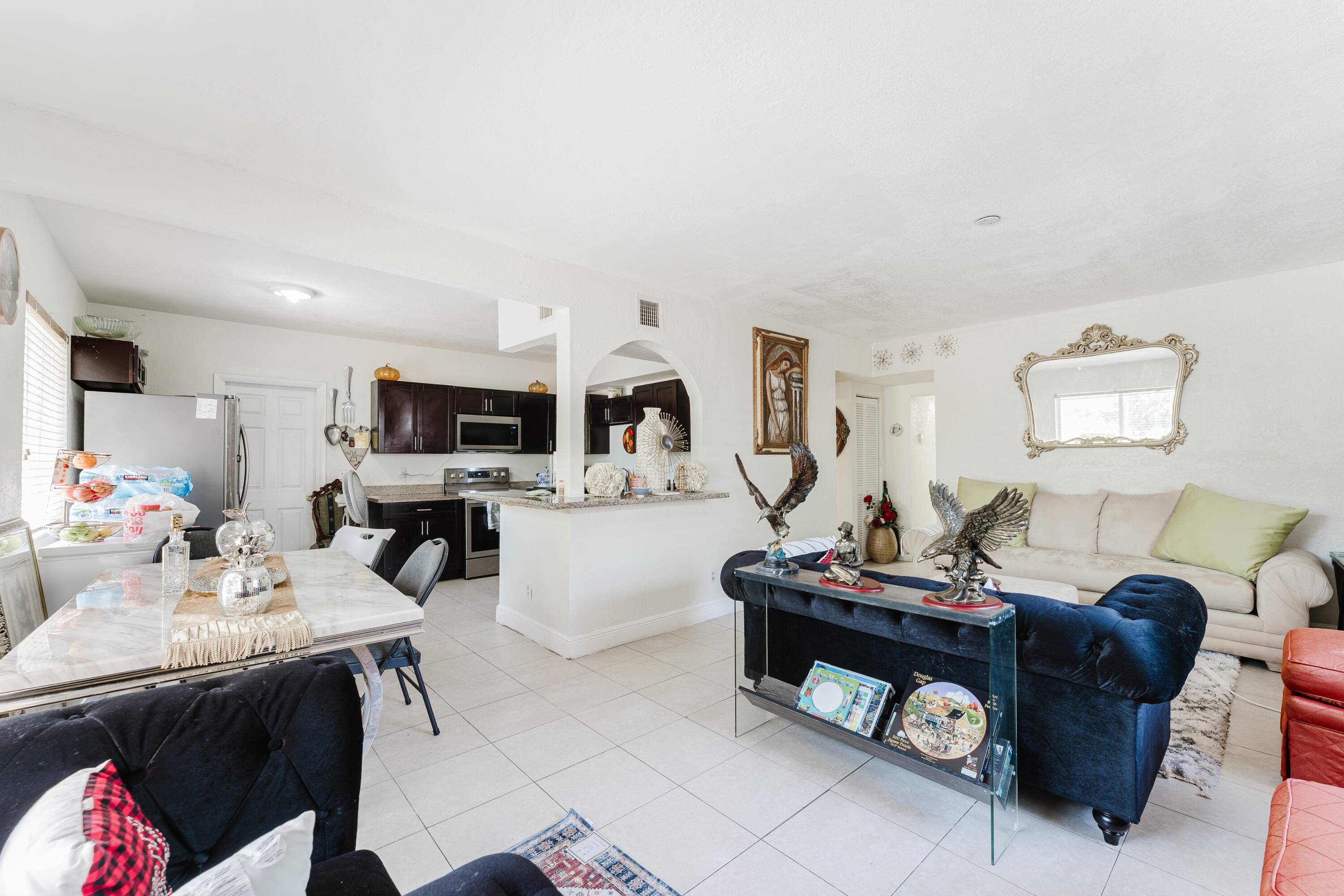 North Miami Beach, FL 33162,1285 NE 154th ST