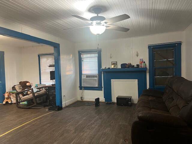 Pahokee, FL 33476,2046 E Main ST