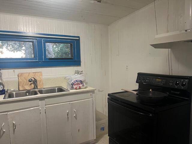 Pahokee, FL 33476,2046 E Main ST