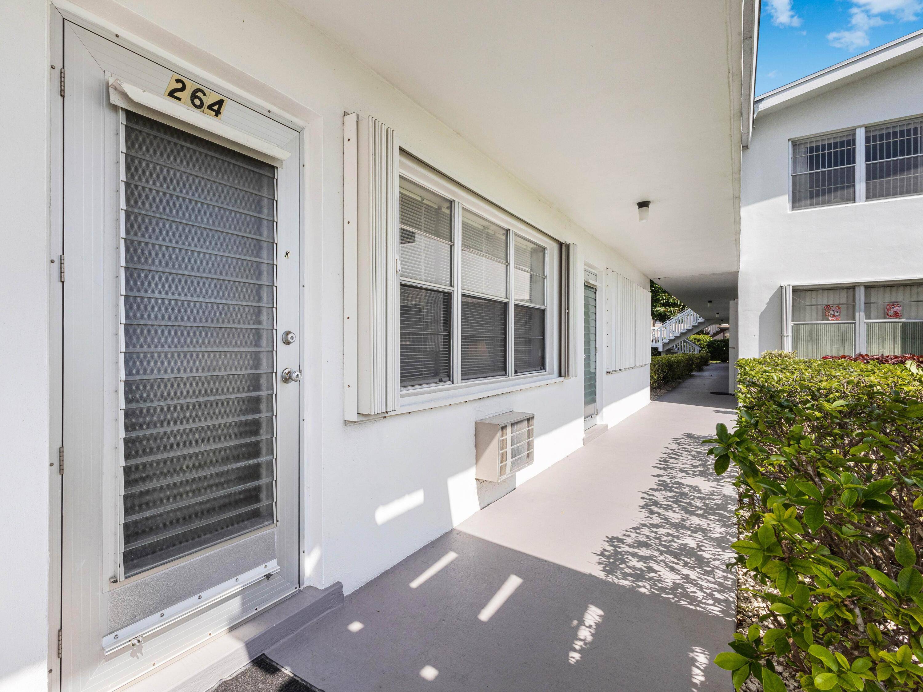 West Palm Beach, FL 33417,264 Andover K