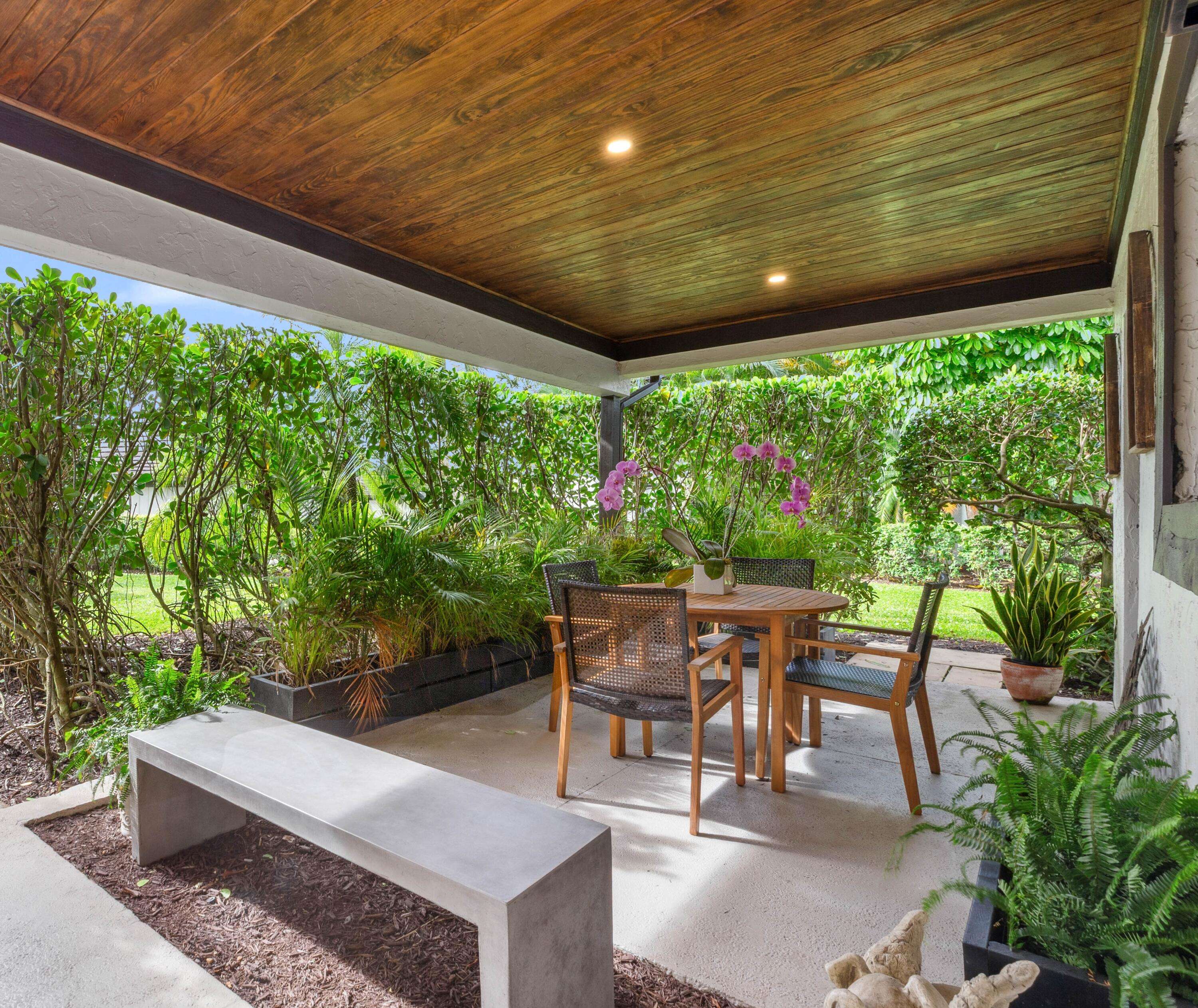 Wellington, FL 33414,13268 Polo Club RD A104