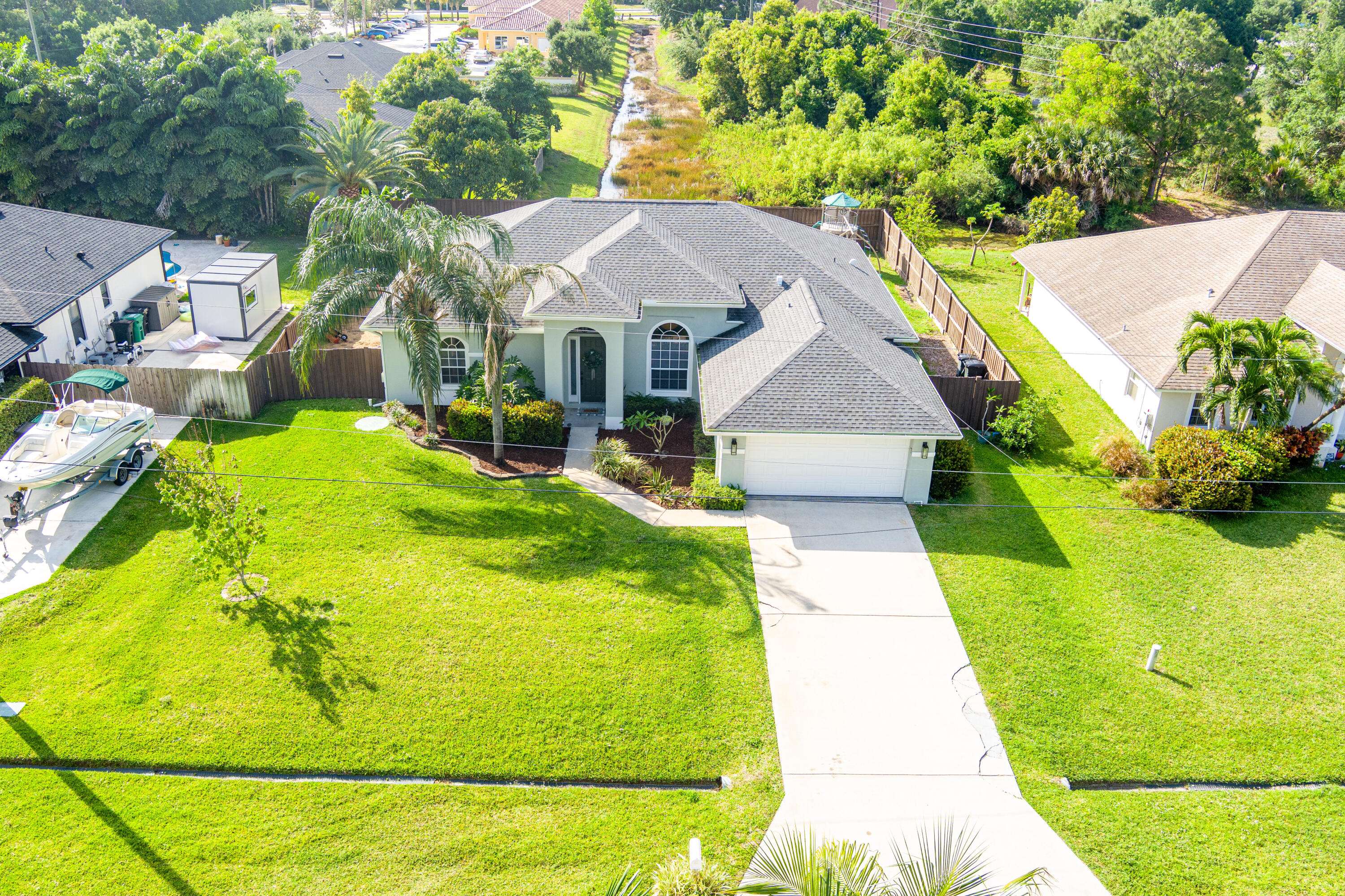 Port Saint Lucie, FL 34953,782 SW Sail TER
