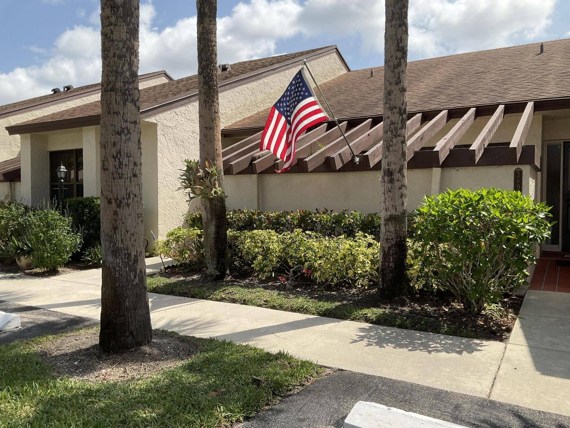 Lake Worth, FL 33467,3898 Vine Tree TRL B