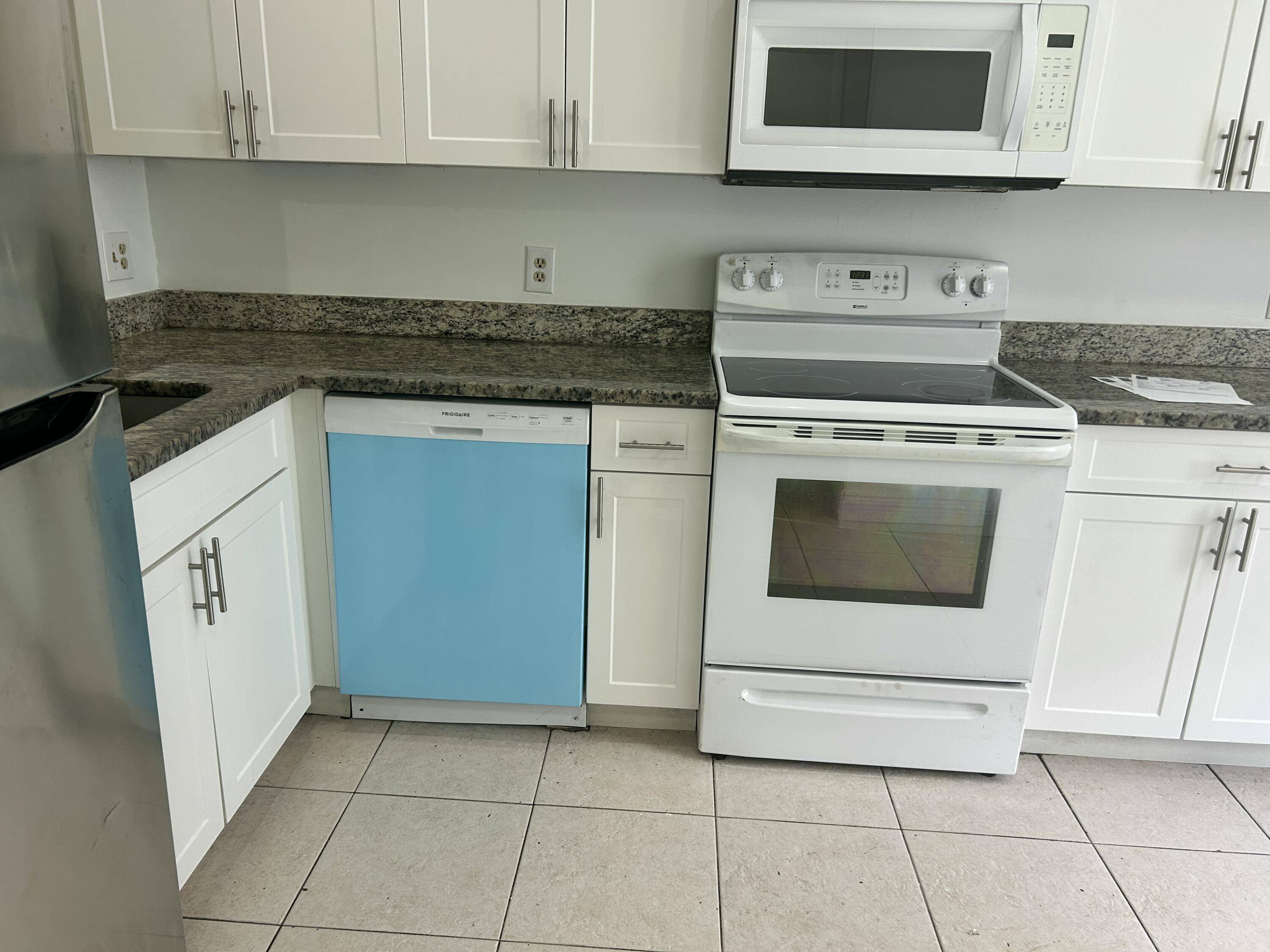 West Palm Beach, FL 33417,5057 Breckenridge PL 18