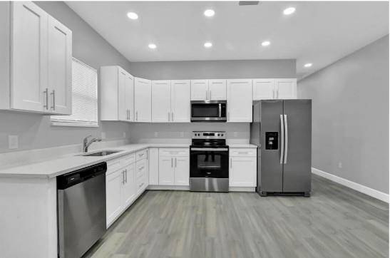 Pompano Beach, FL 33069,2321 NW 4th ST 2