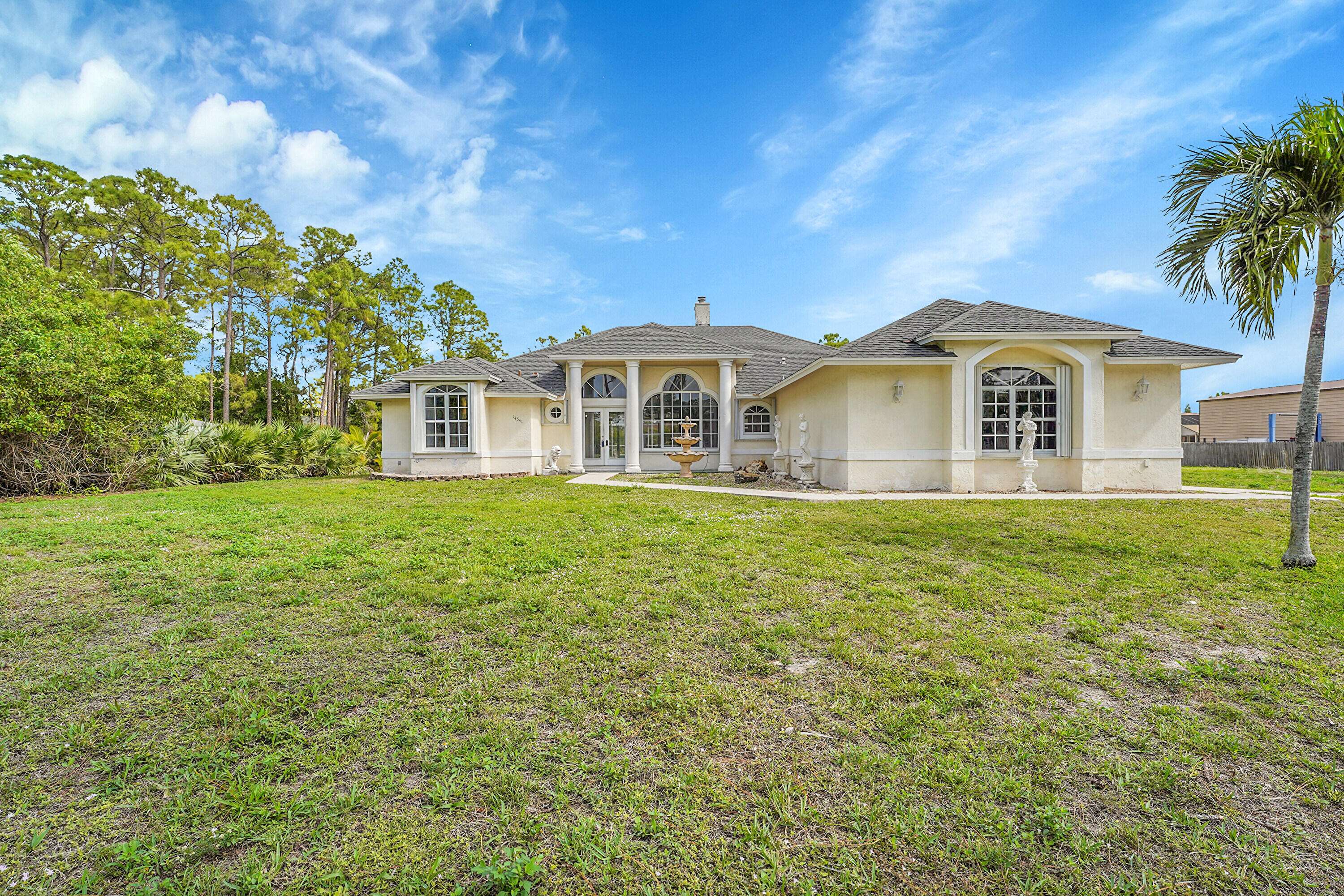 Loxahatchee, FL 33470,14541 N 68th ST