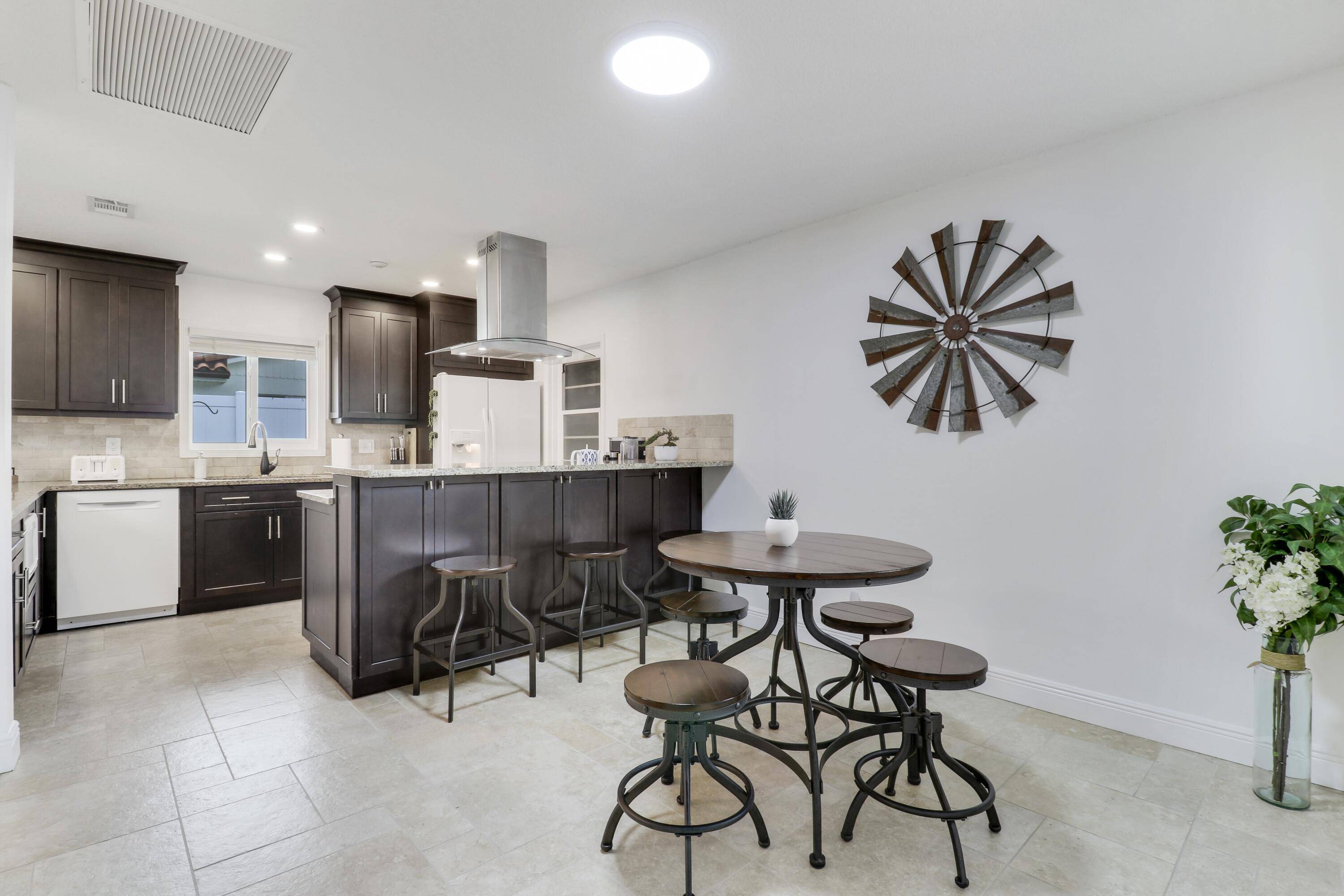 Tequesta, FL 33469,19339 W Indies LN