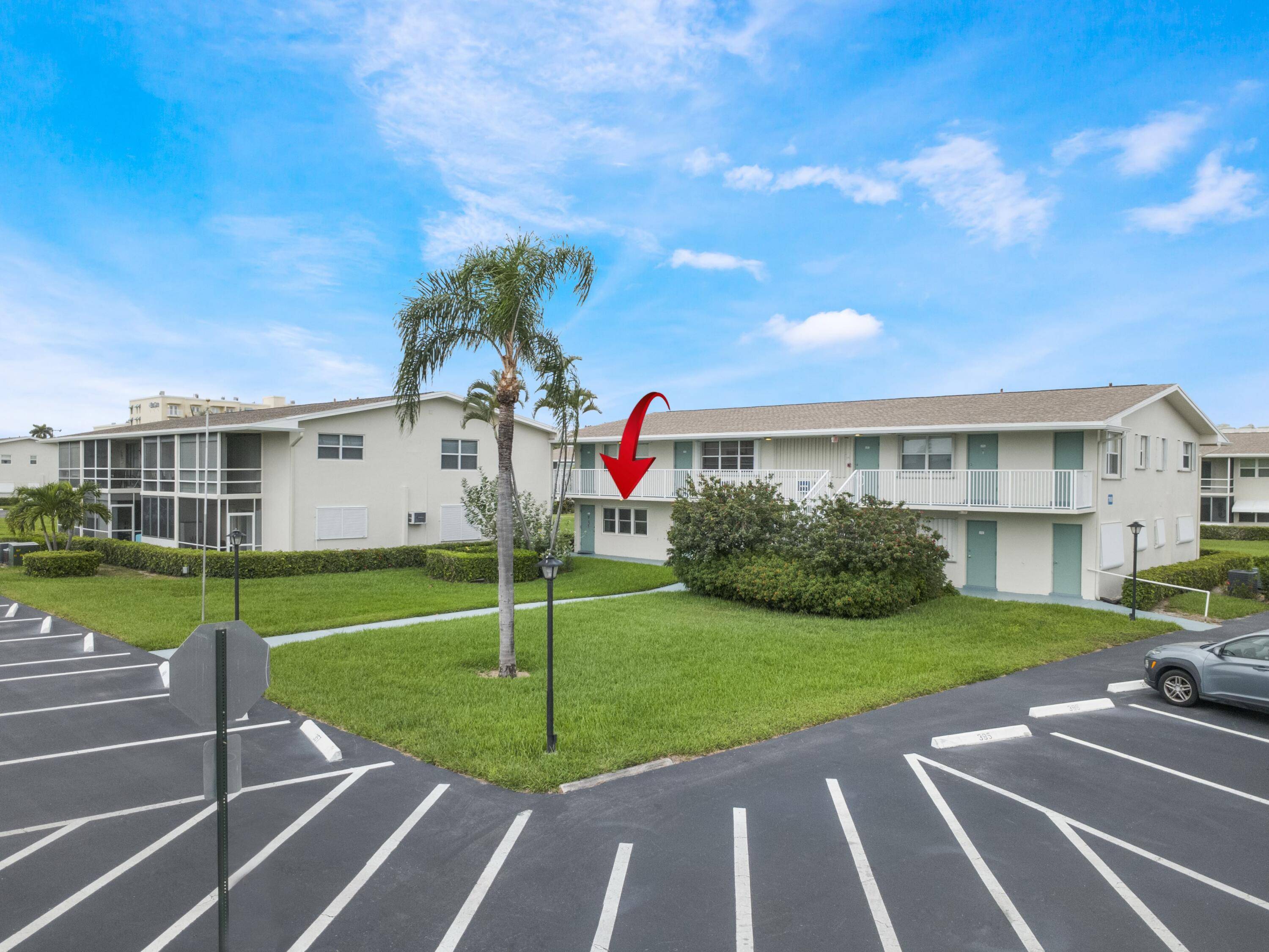 Boynton Beach, FL 33435,700 W Horizons 109