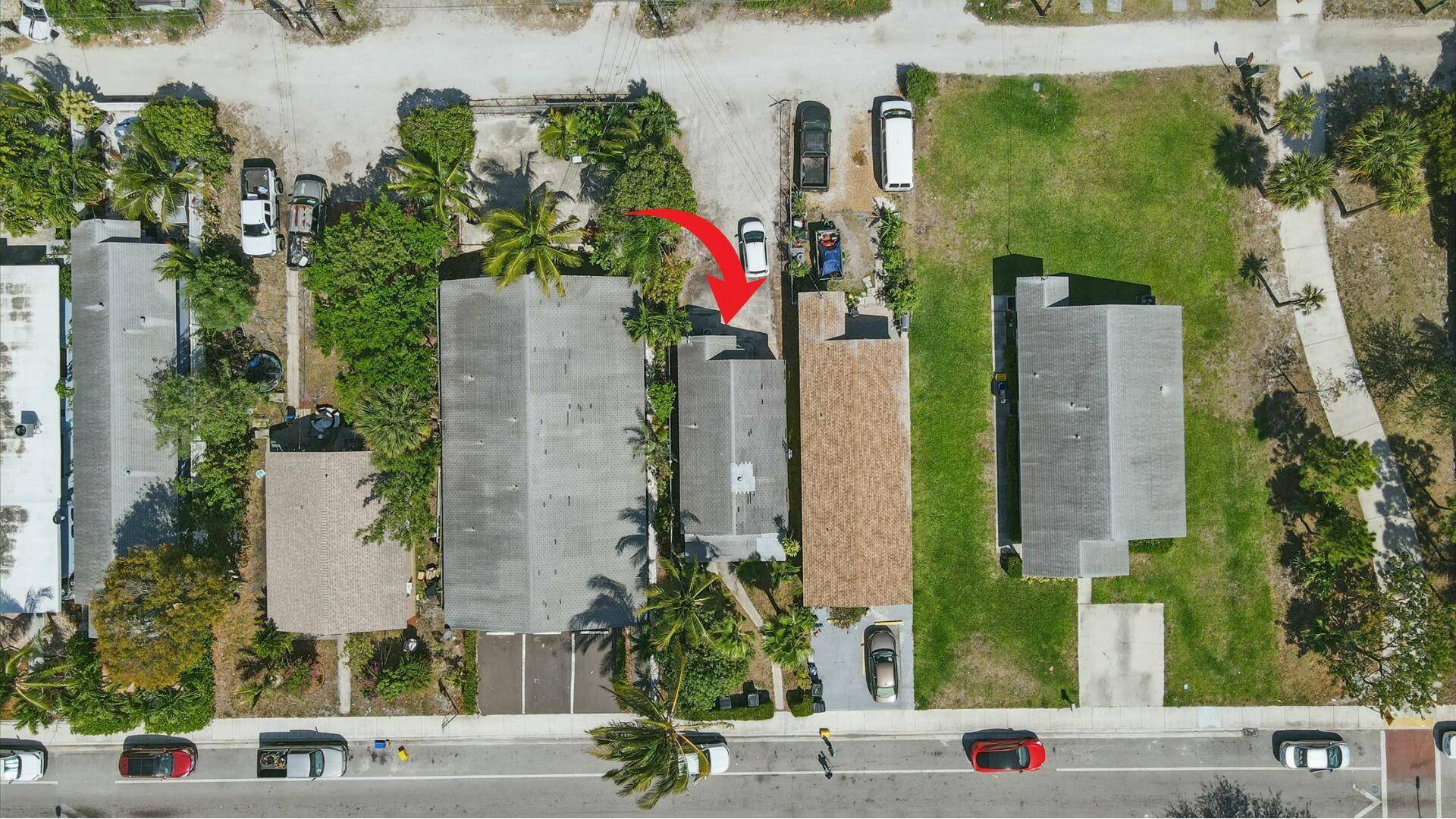 Lake Worth Beach, FL 33460,424 S E ST