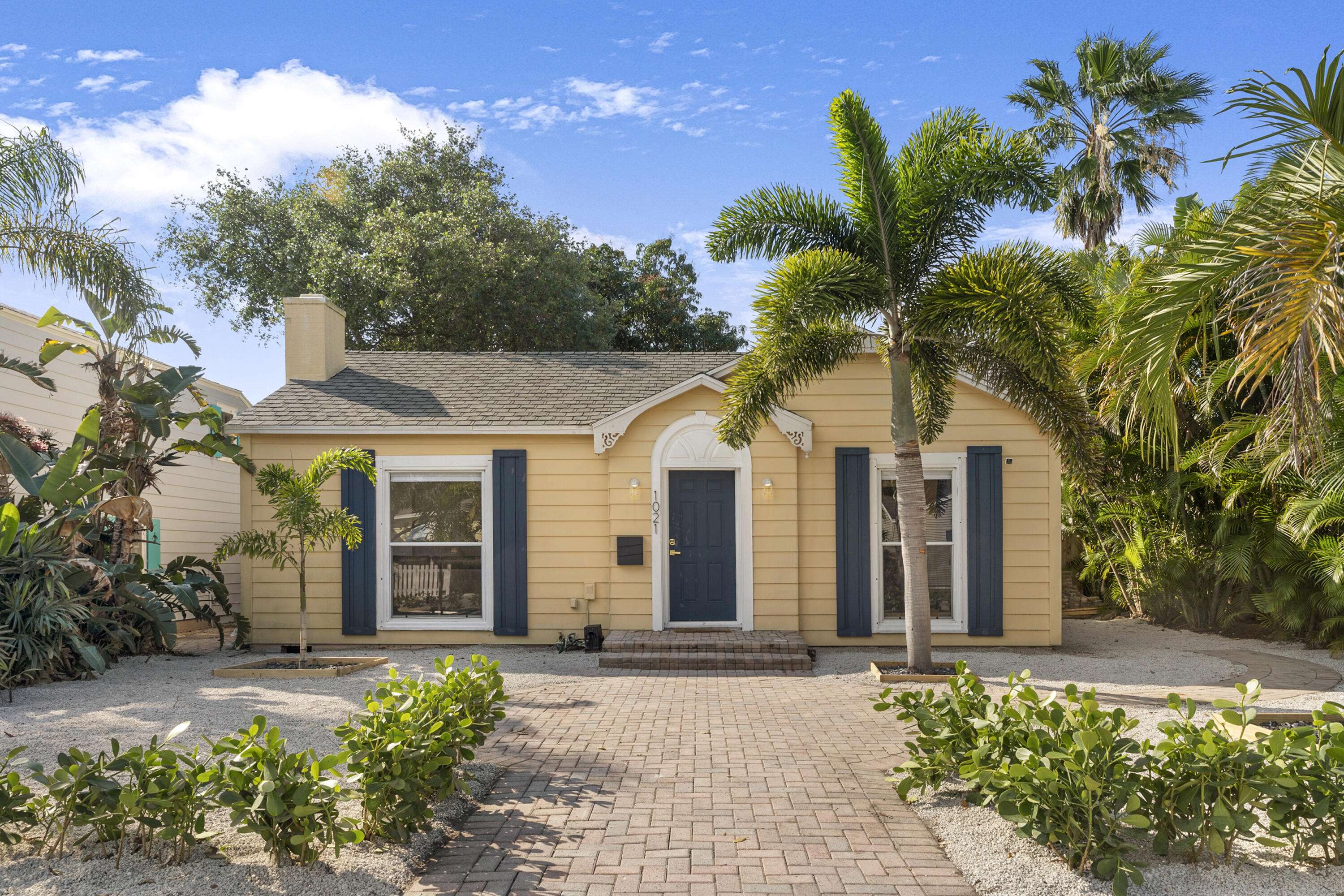 Lake Worth Beach, FL 33460,1021 N Palmway
