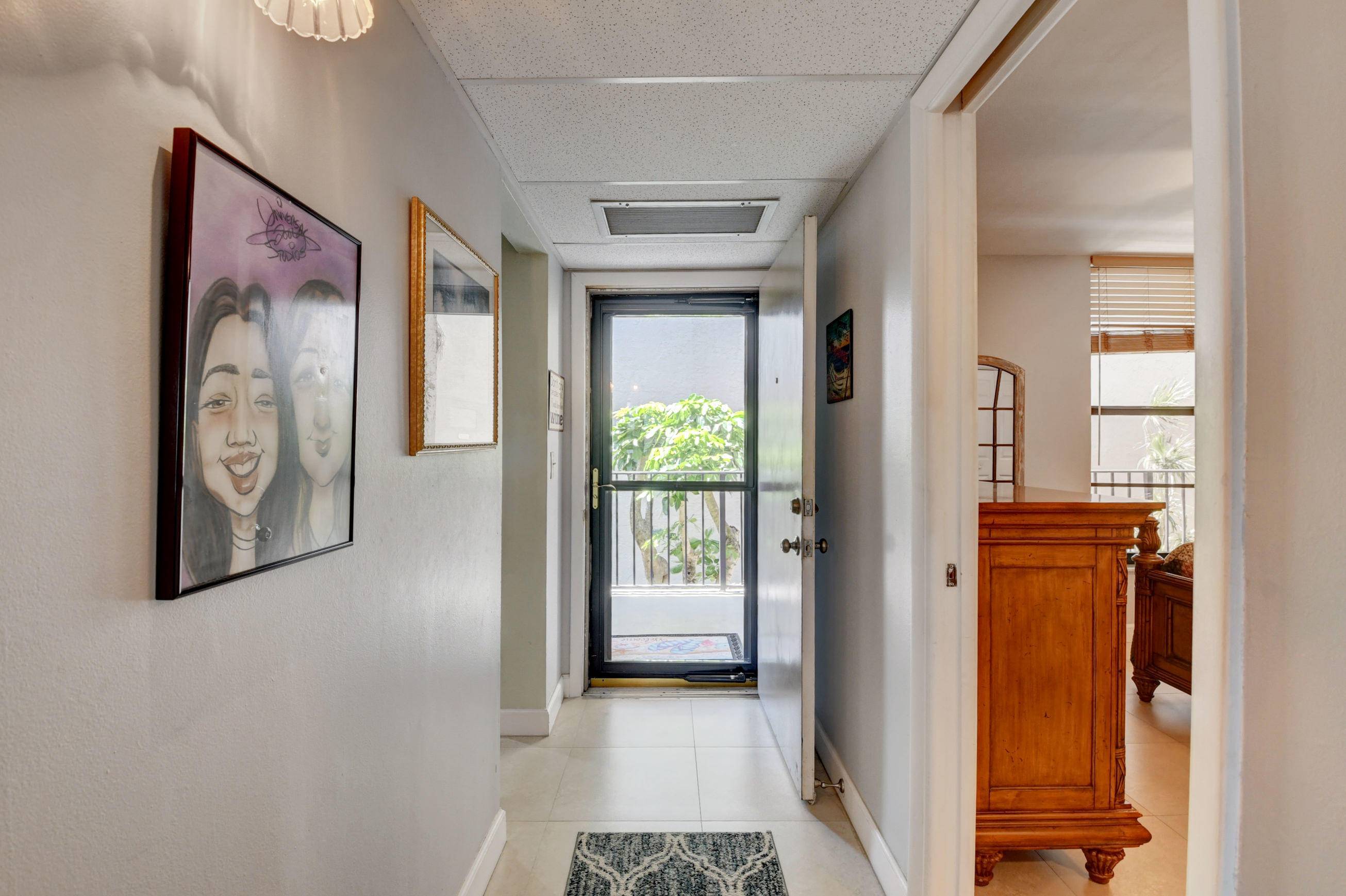 Boca Raton, FL 33432,19 Royal Palm WAY 205