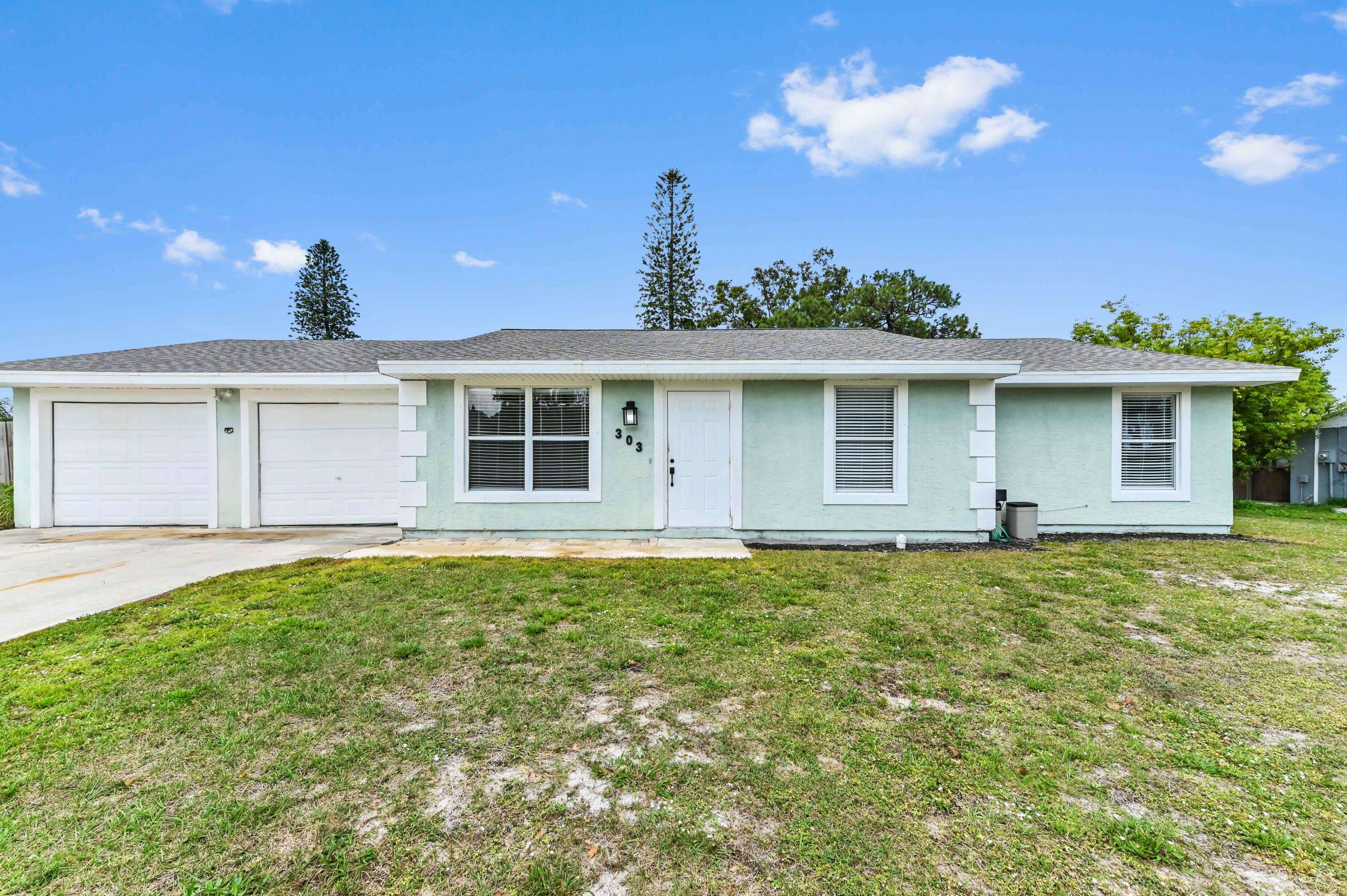 Port Saint Lucie, FL 34983,303 NE Solida CIR