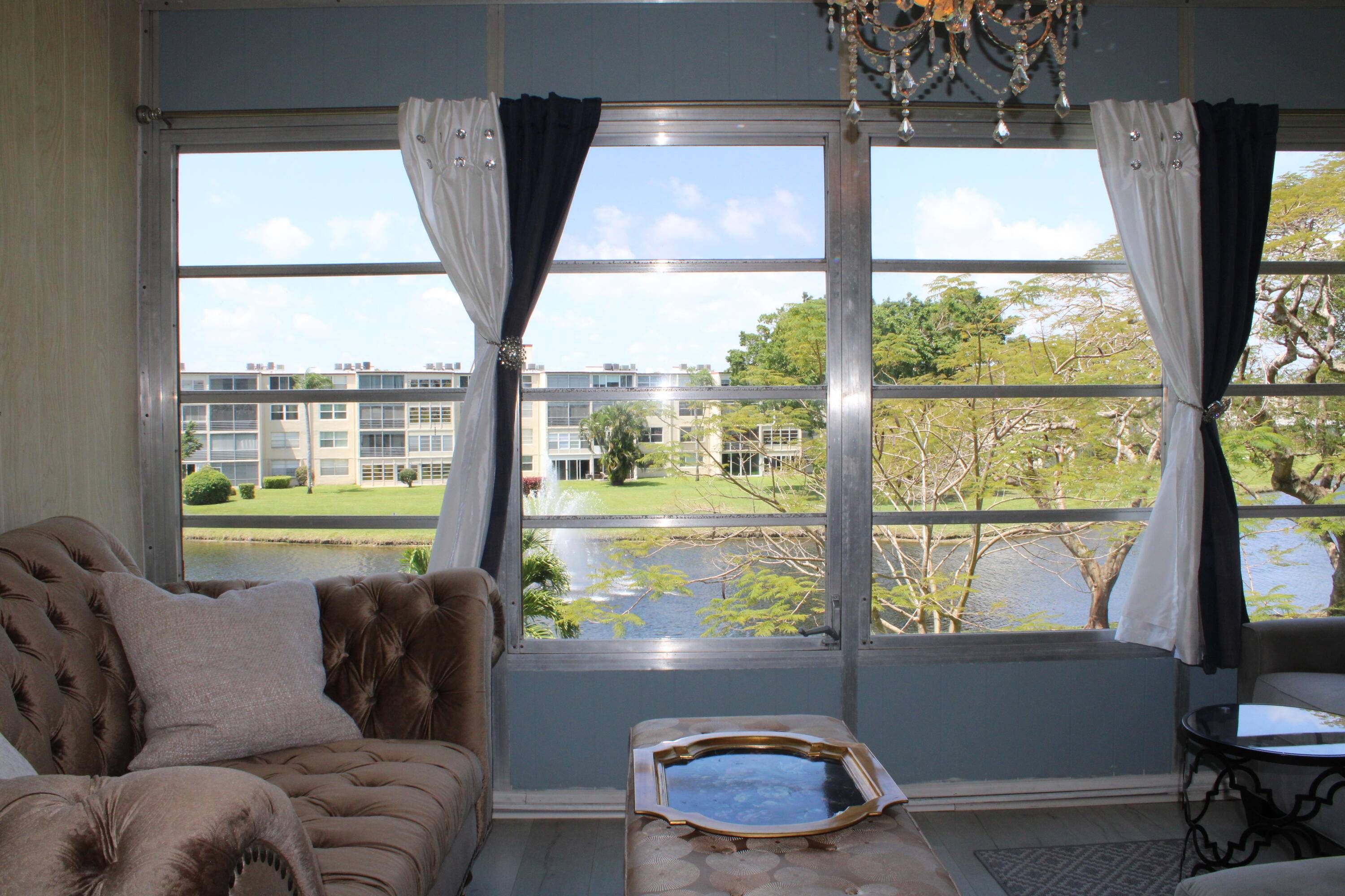 Delray Beach, FL 33446,14671 Bonaire BLVD 305