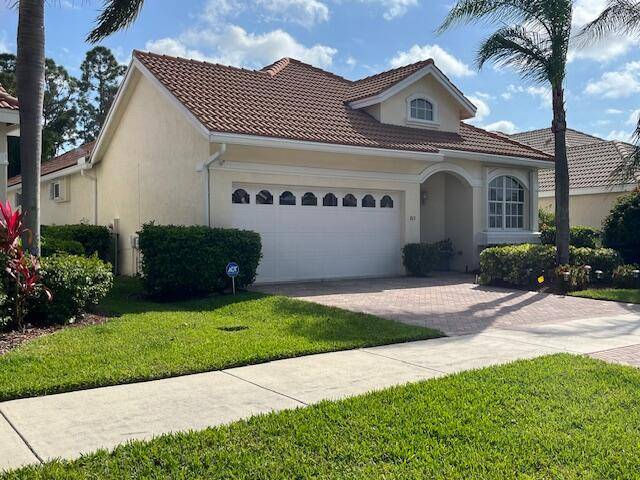 Port Saint Lucie, FL 34986,813 SW Saint Andrews CV