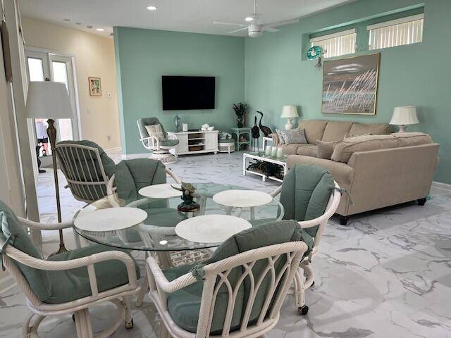 Port Saint Lucie, FL 34986,813 SW Saint Andrews CV