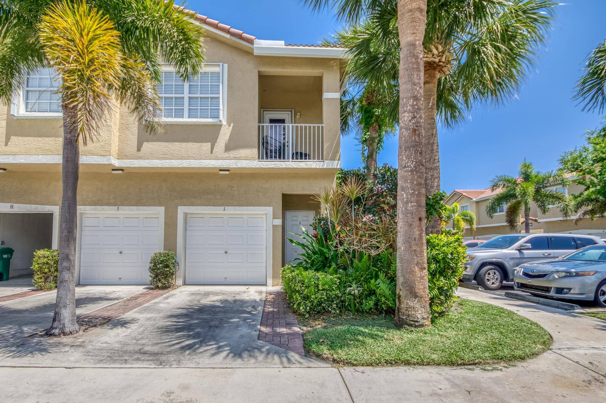 Tequesta, FL 33469,112 Lighthouse CIR J