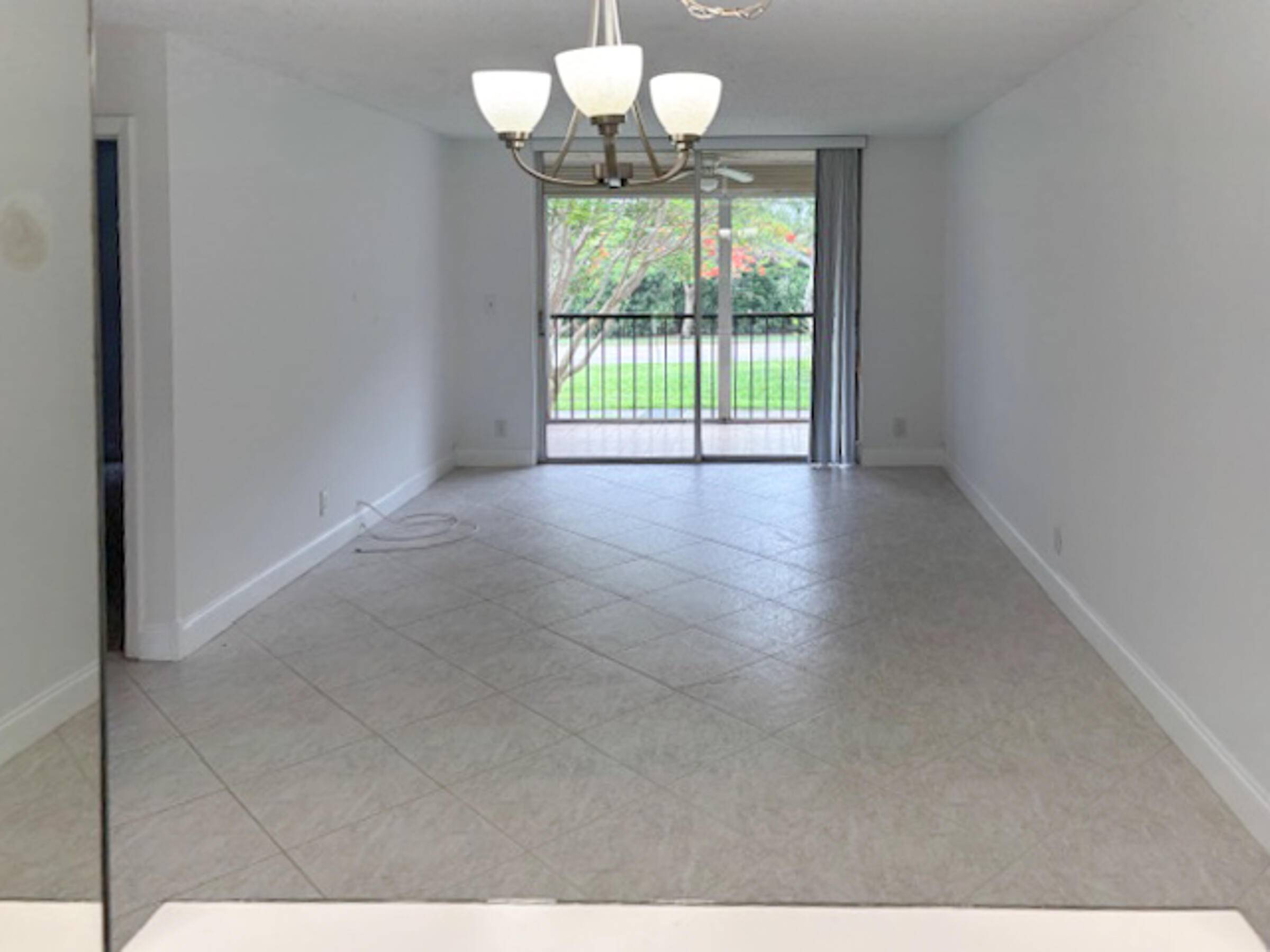 Delray Beach, FL 33446,6935 Huntington LN 205