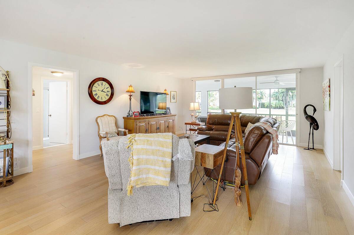 Jupiter, FL 33469,1 SE Turtle Creek DR A